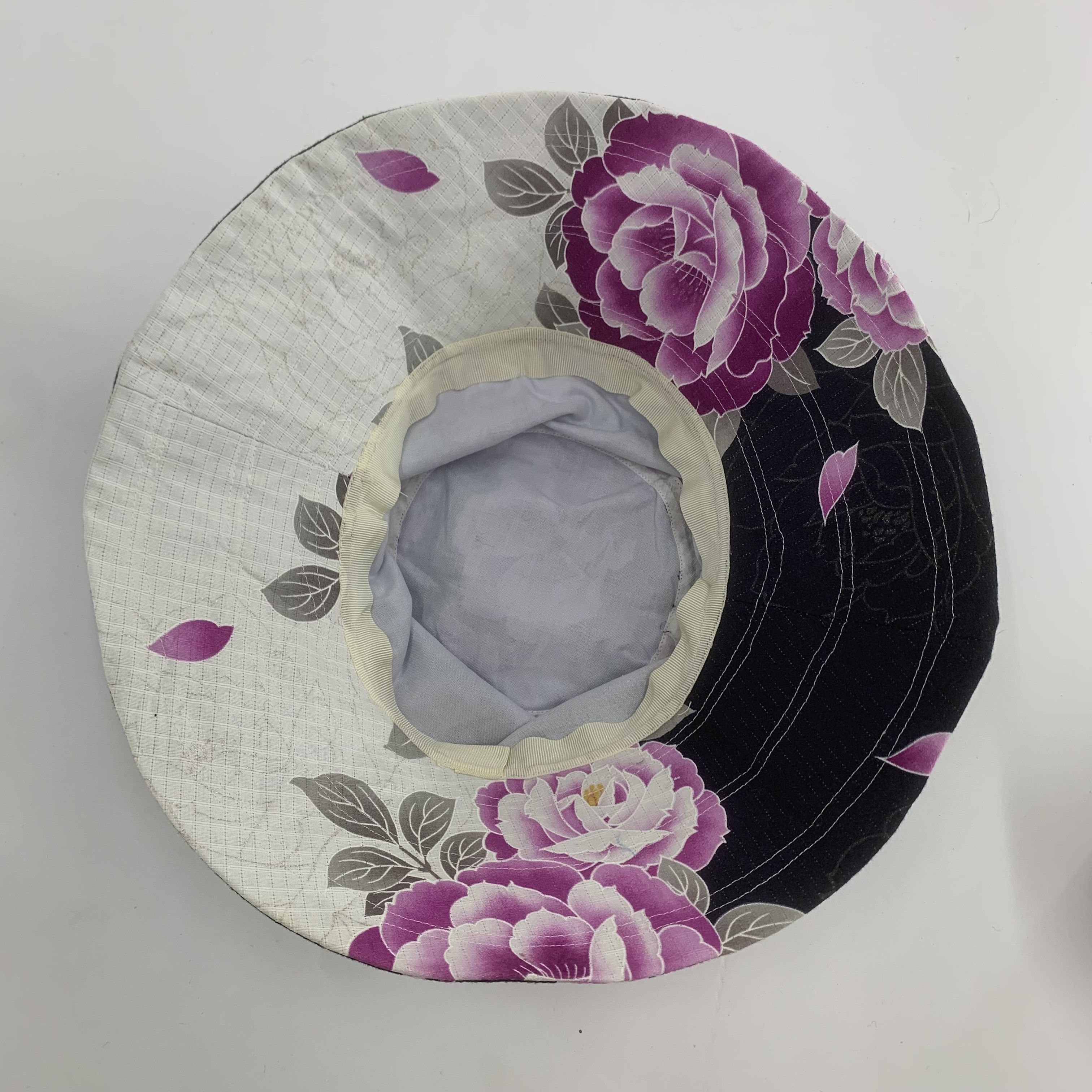 Vintage Unknown Bucket Hat Big Flowers Printed Size ONE SIZE - 6 Thumbnail