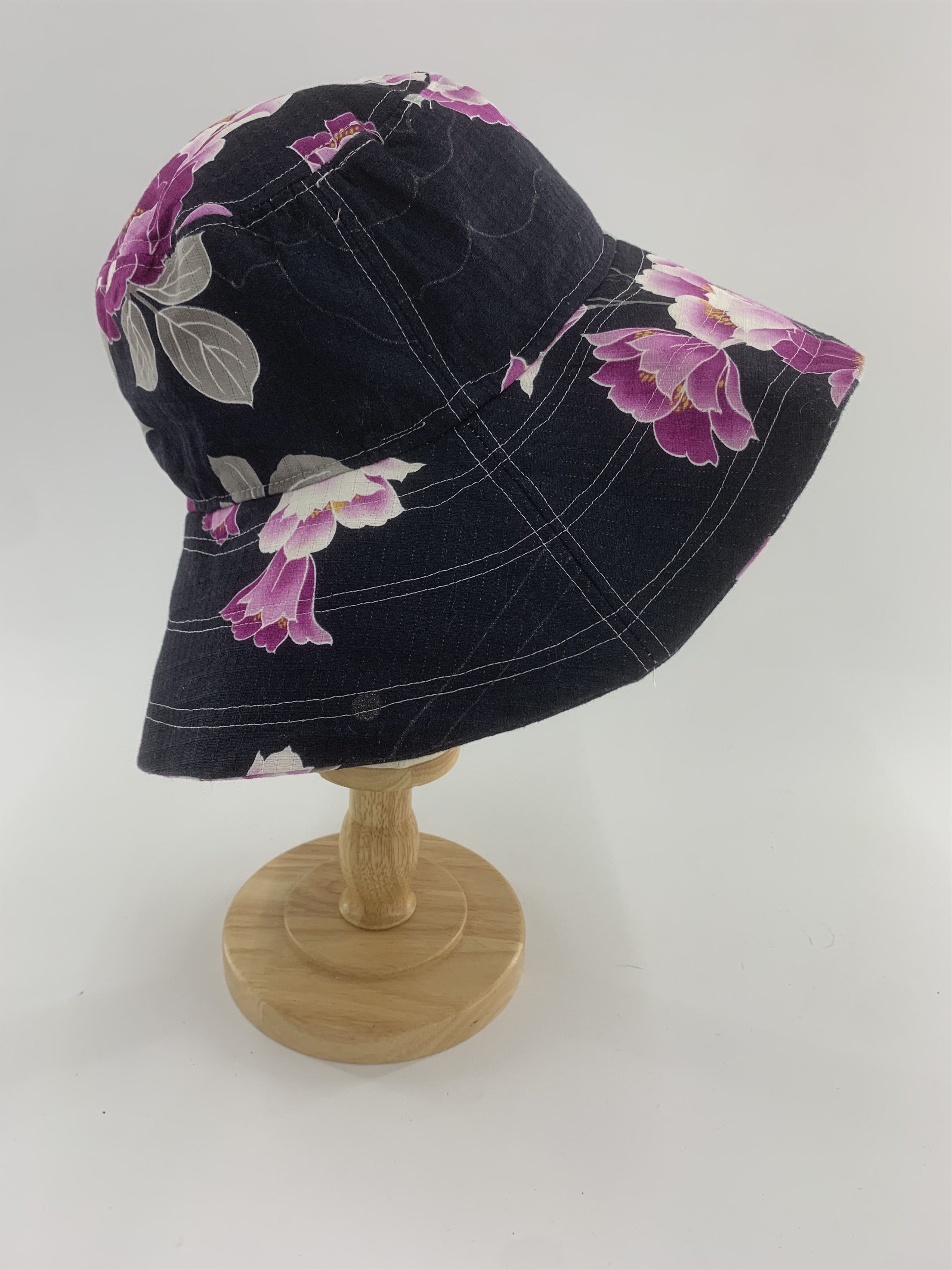 Vintage Unknown Bucket Hat Big Flowers Printed Size ONE SIZE - 4 Thumbnail