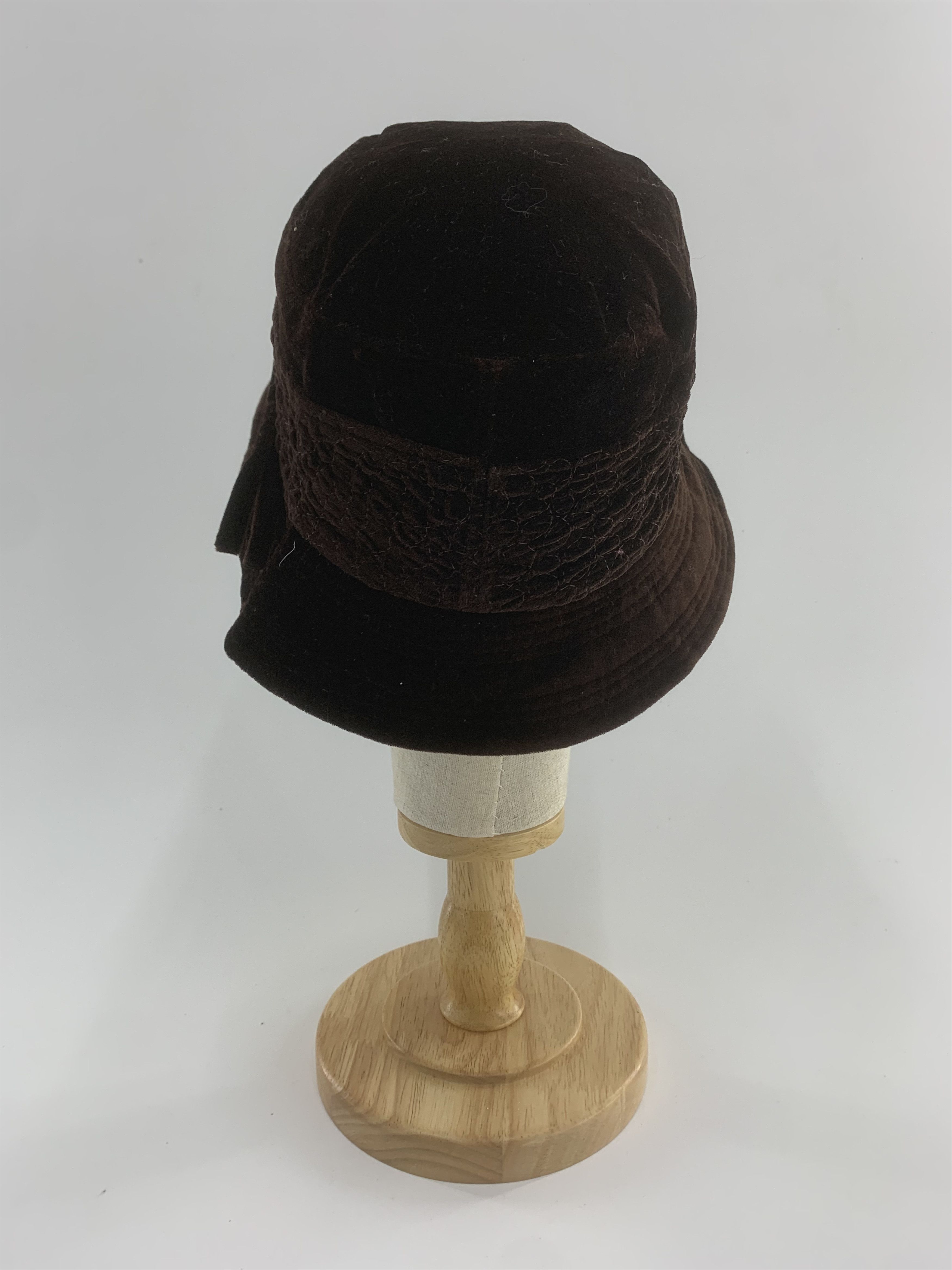Japanese Brand Brown Velvet Ribbon Hat Nice Design Size ONE SIZE - 3 Thumbnail