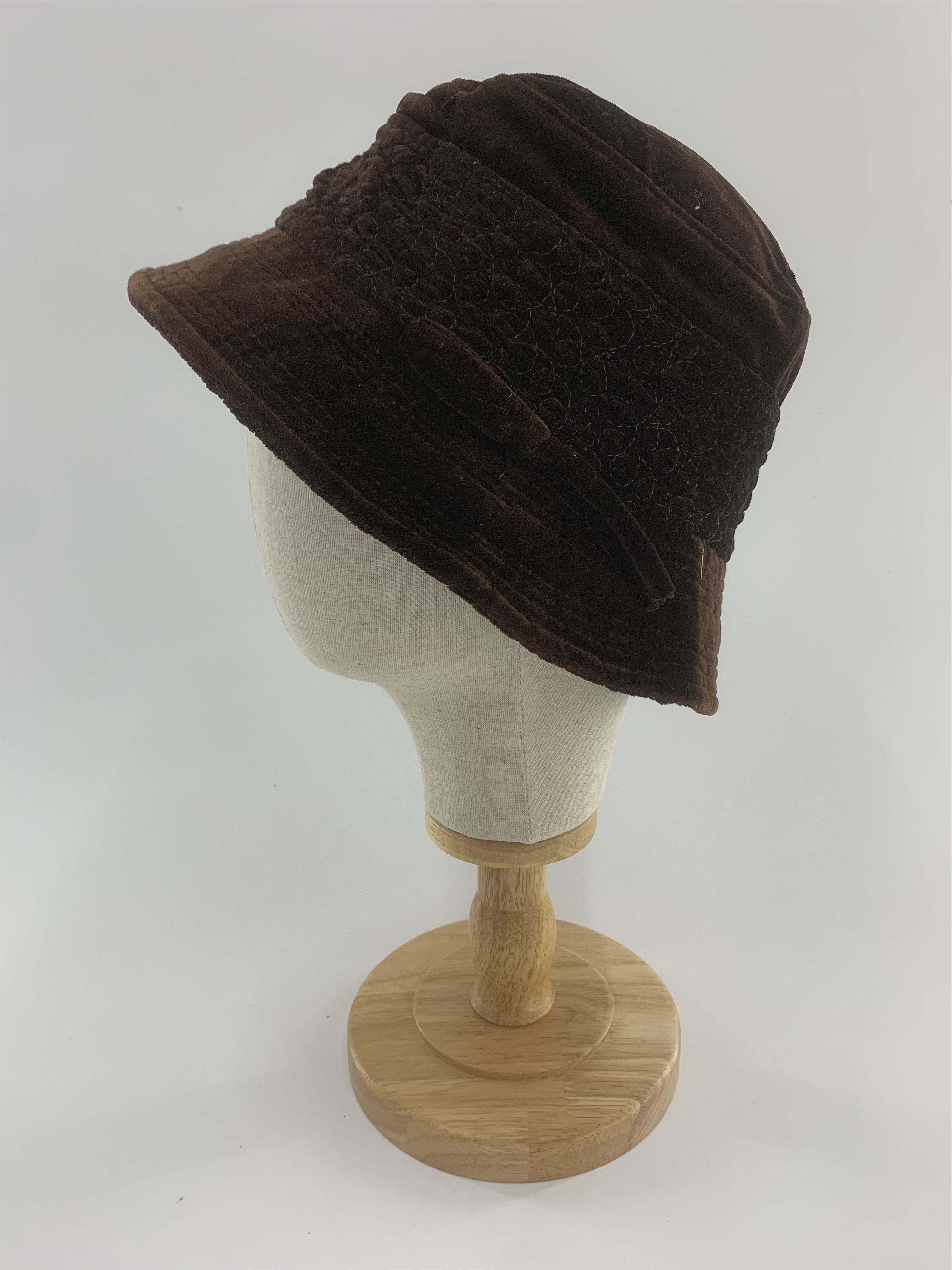 Brown Velvet Ribbon Hat Nice Design