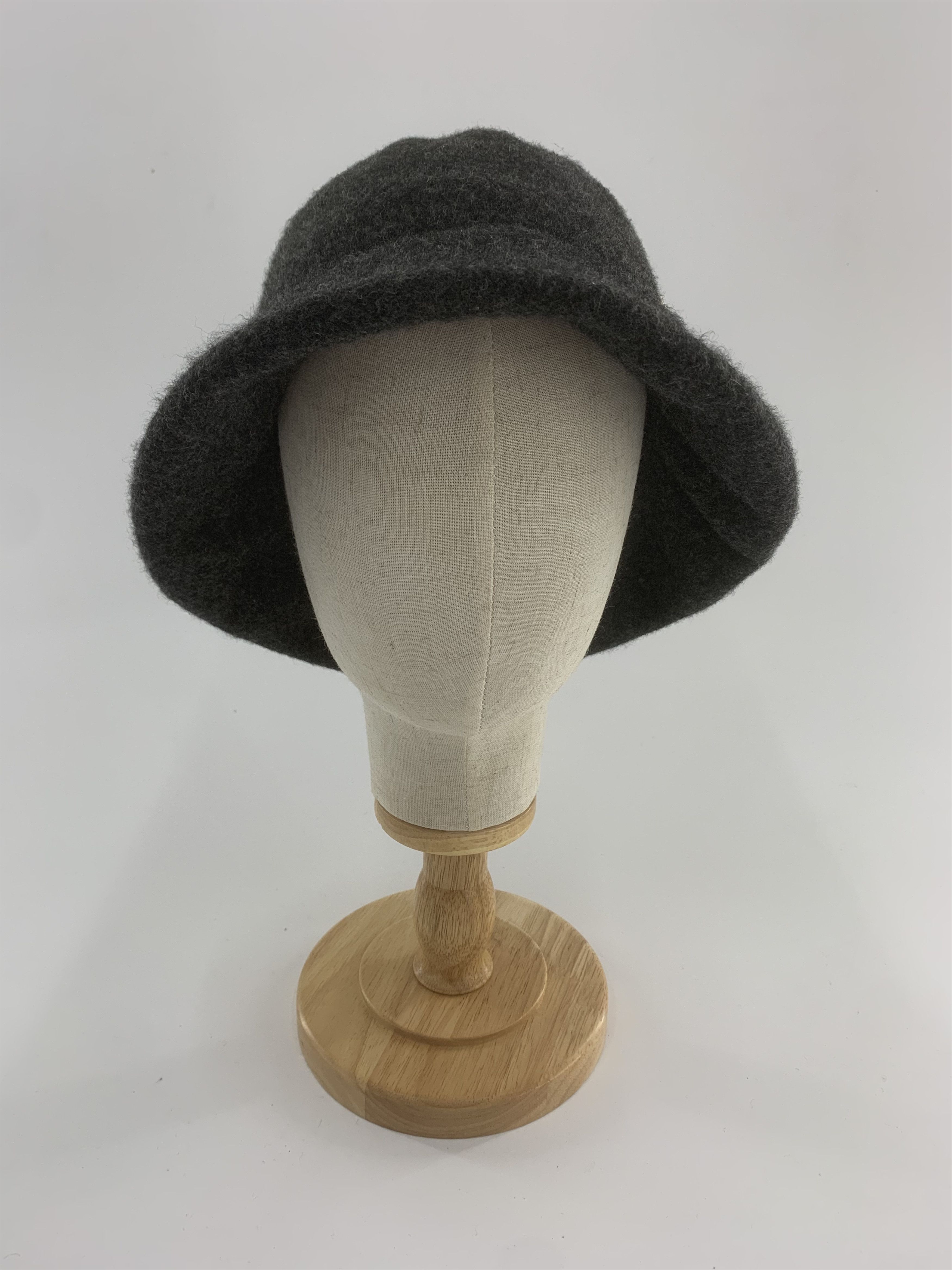 Japanese Brand Neisha Wool Bucket Hat Flowers Size ONE SIZE - 2 Thumbnail