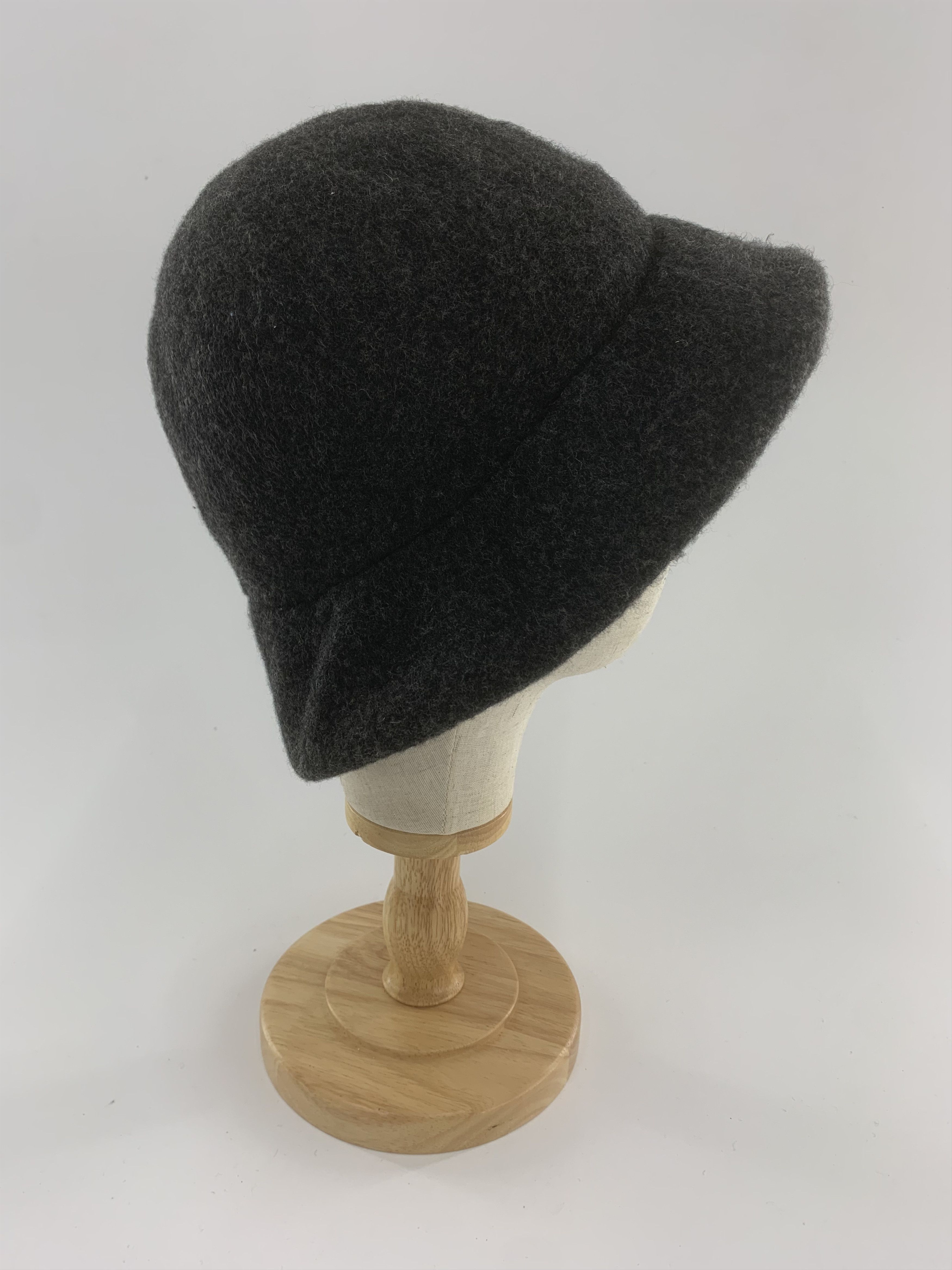 Japanese Brand Neisha Wool Bucket Hat Flowers Size ONE SIZE - 4 Thumbnail