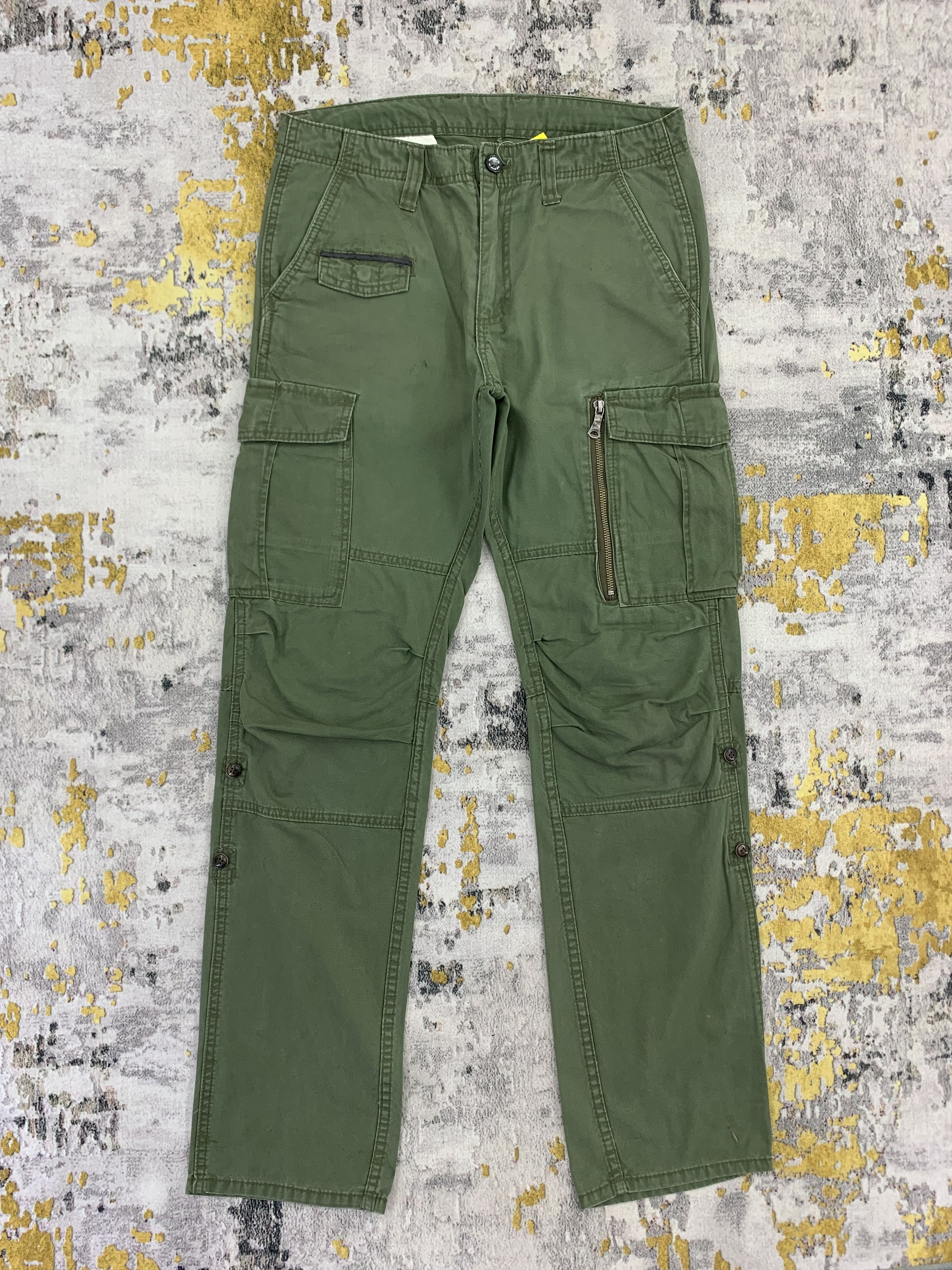 image of Takeo Kikuchi Cargo Pants Military Multipocket Tactical in Army Green, Men's (Size 32)