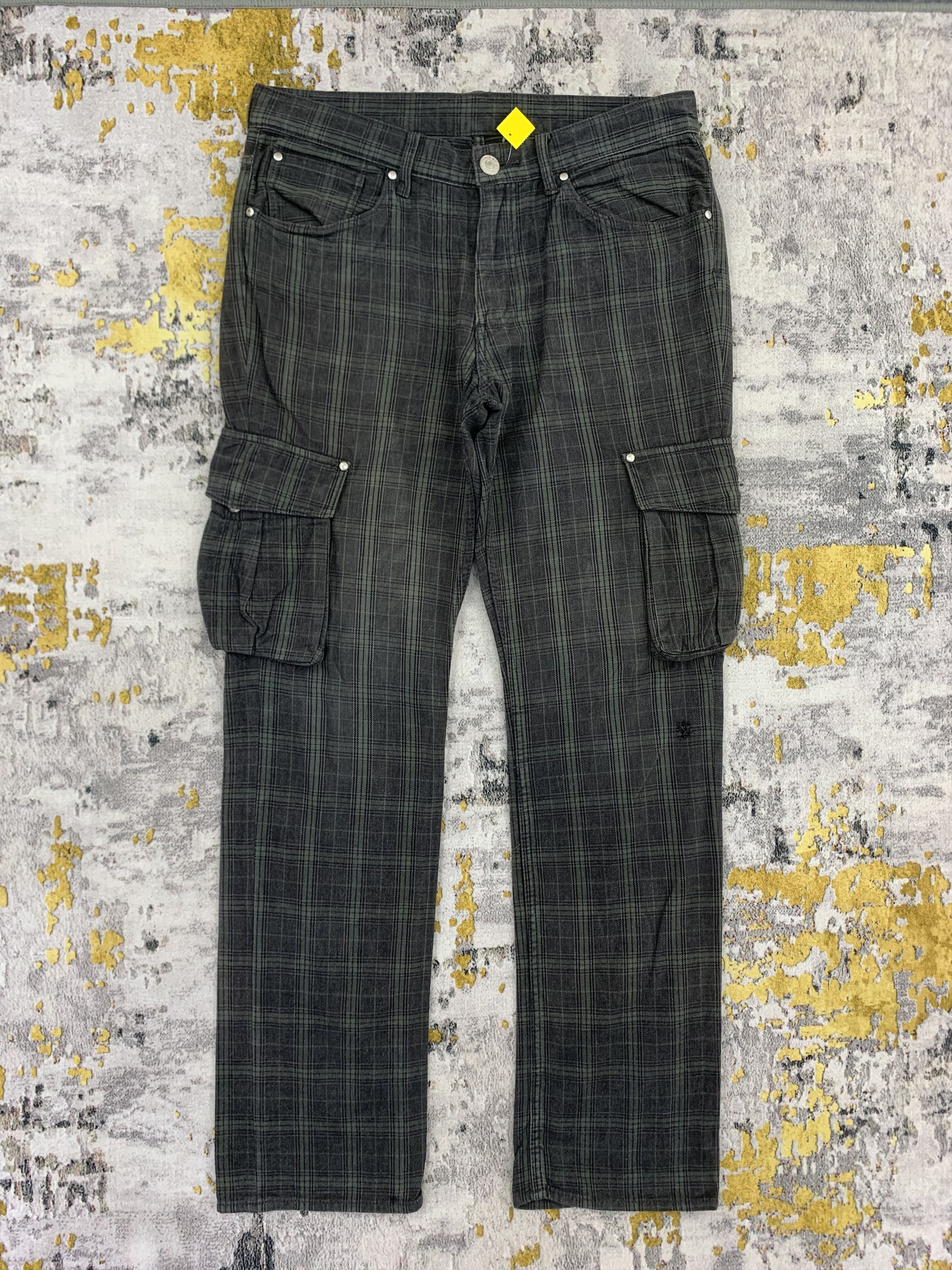 Japanese Brand Takeo Kikuchi Cargo Pants Multipocket Tartan Pattern Size US 33 - 1 Thumbnail