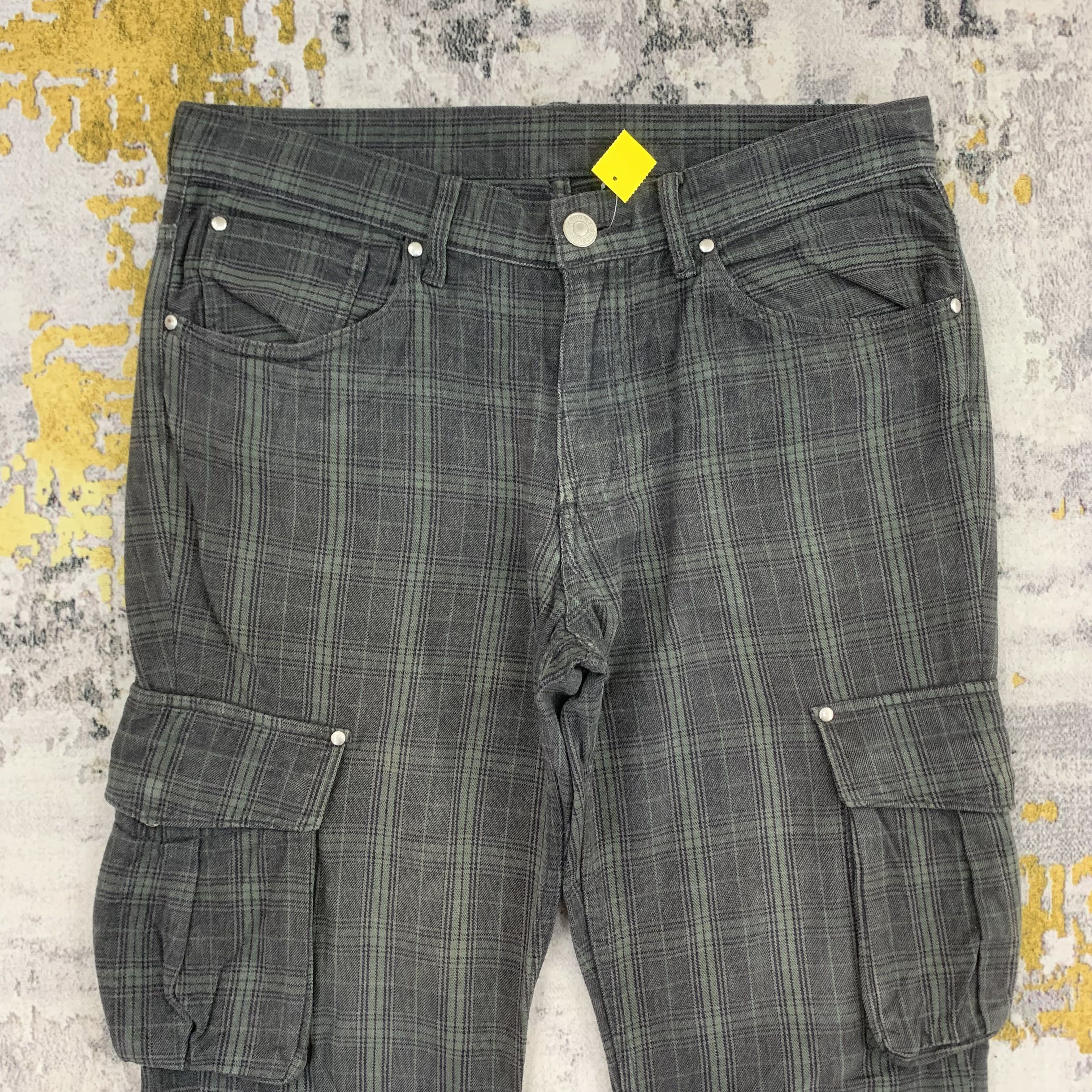 Japanese Brand Takeo Kikuchi Cargo Pants Multipocket Tartan Pattern Size US 33 - 2 Thumbnail
