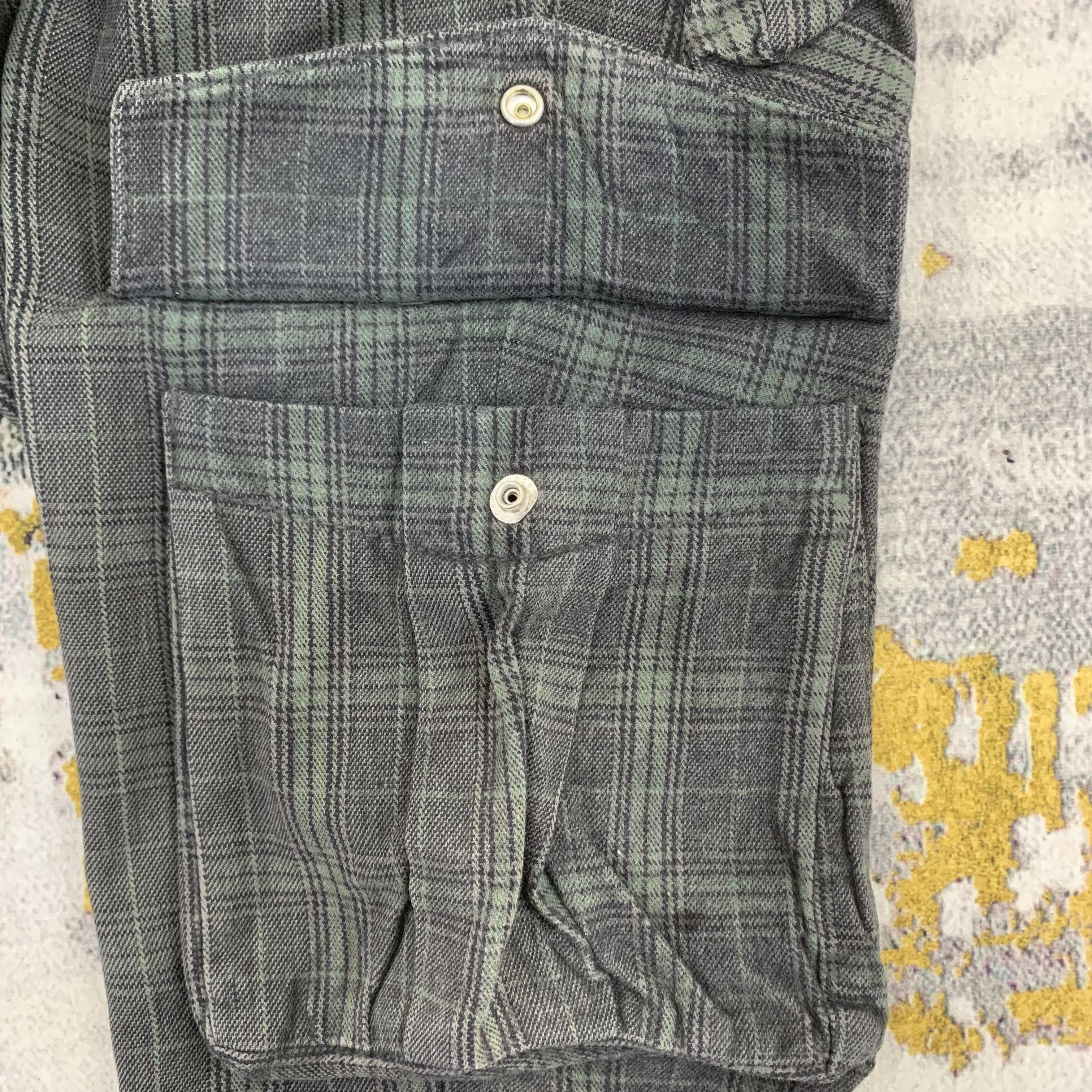 Japanese Brand Takeo Kikuchi Cargo Pants Multipocket Tartan Pattern Size US 33 - 5 Thumbnail