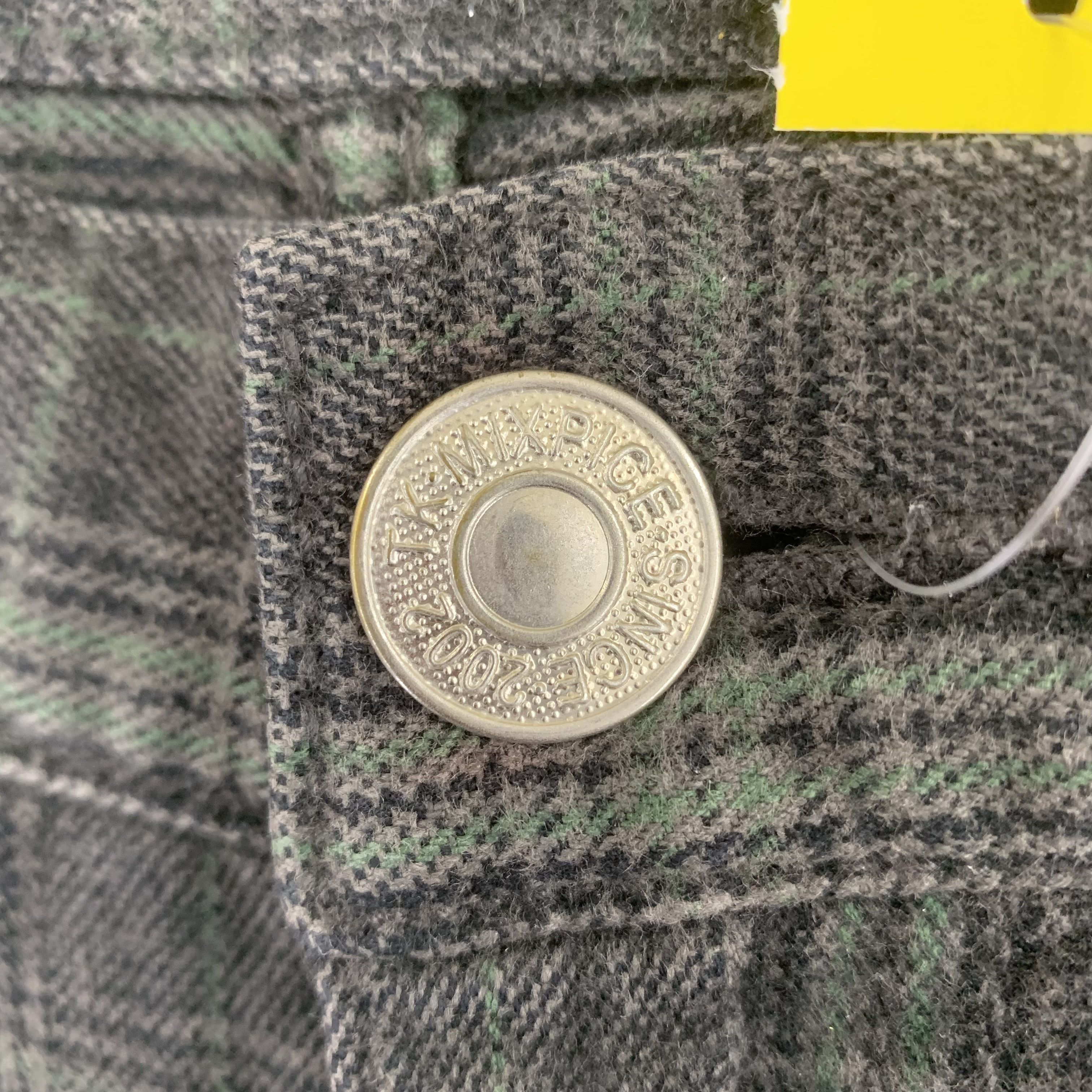 Japanese Brand Takeo Kikuchi Cargo Pants Multipocket Tartan Pattern Size US 33 - 7 Thumbnail
