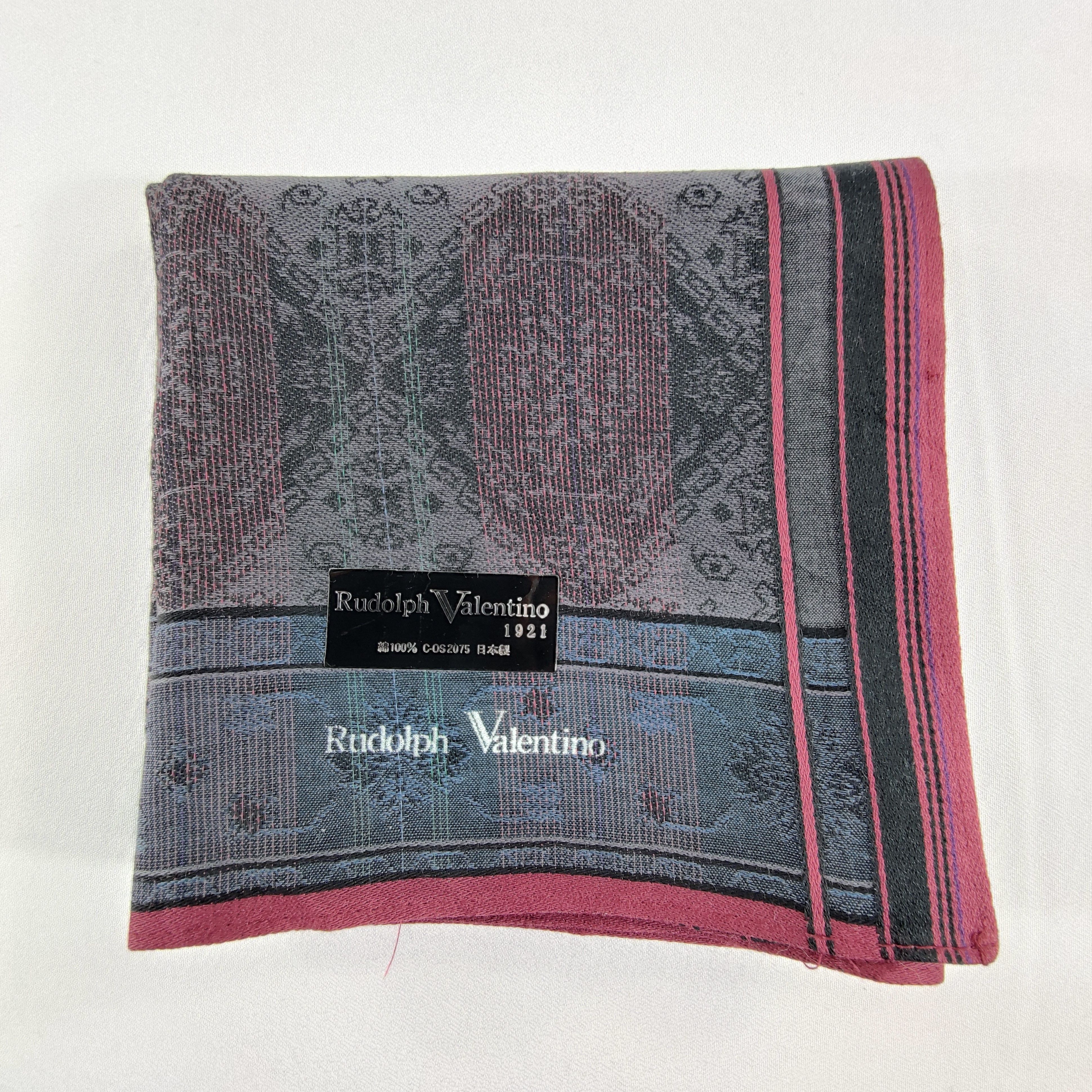 Vintage Rudolph Valentino Handkerchief/Neckerchief/Bandana HC391 Size ONE SIZE - 4 Thumbnail