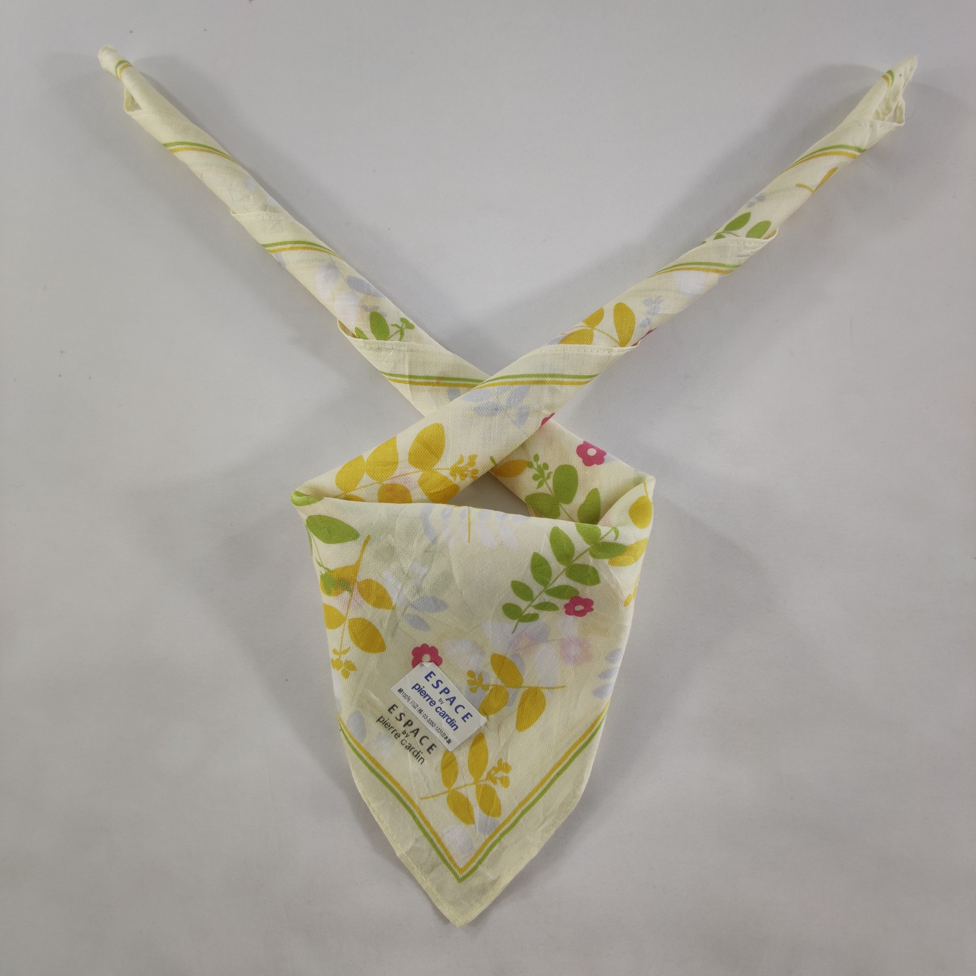 Pierre Cardin Pierre Cardin Handkerchief/Neckerchief/Bandana HC169 Size ONE SIZE - 1 Thumbnail