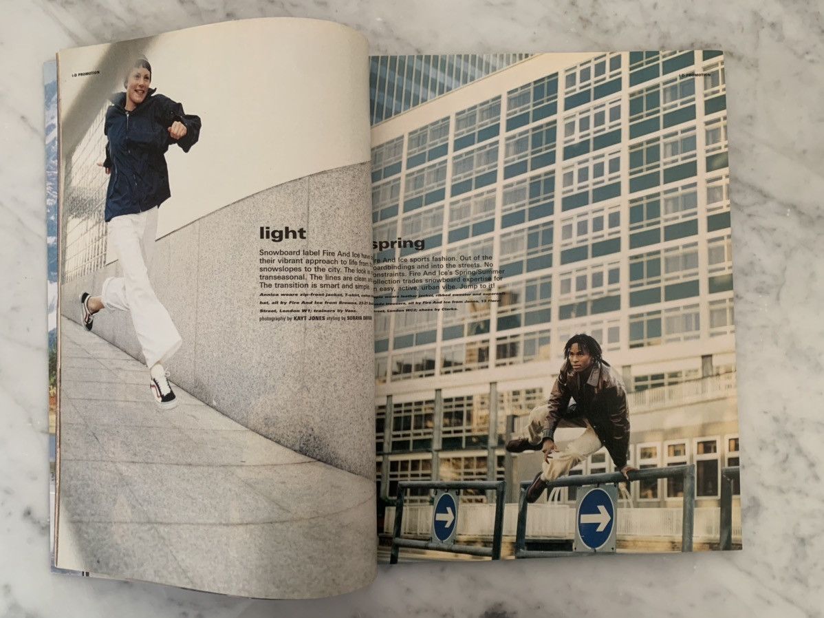Other i-D MAGAZINE JAN-FEB 1998 / THE ACTIVE ISSUE NO.172 Size ONE SIZE - 3 Thumbnail