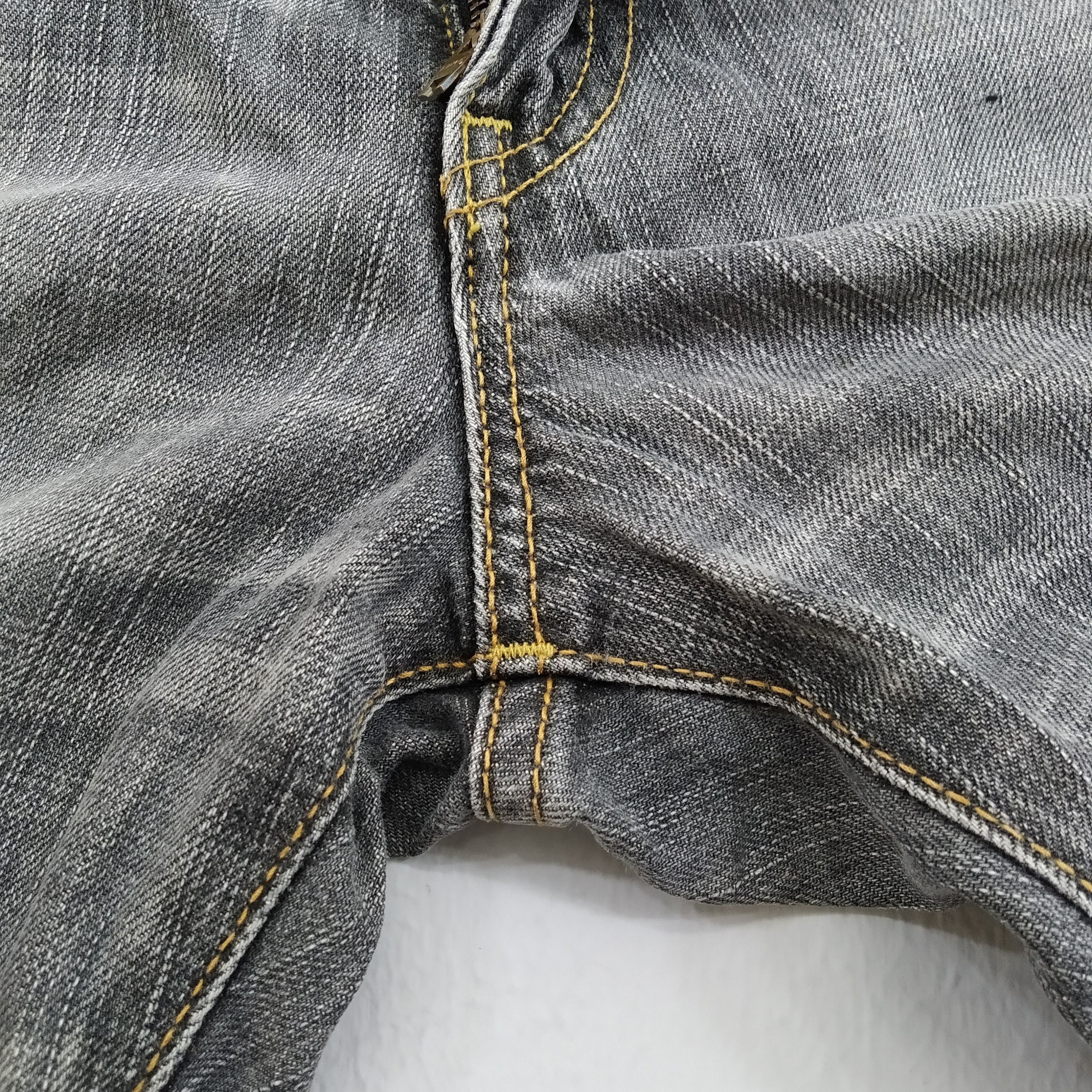 Edwin W31 Edwin 503 Denim Jeans Faded Colour Jeans Size US 31 - 12 Thumbnail