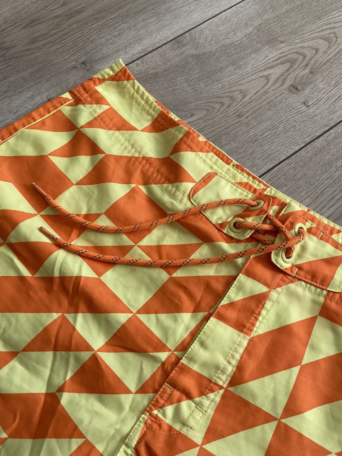 Nike Vintage Nike Swoosh shorts Size US 40 / EU 56 - 5 Thumbnail