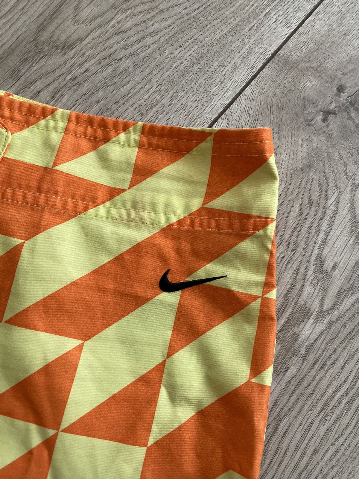Nike Vintage Nike Swoosh shorts Size US 40 / EU 56 - 4 Thumbnail