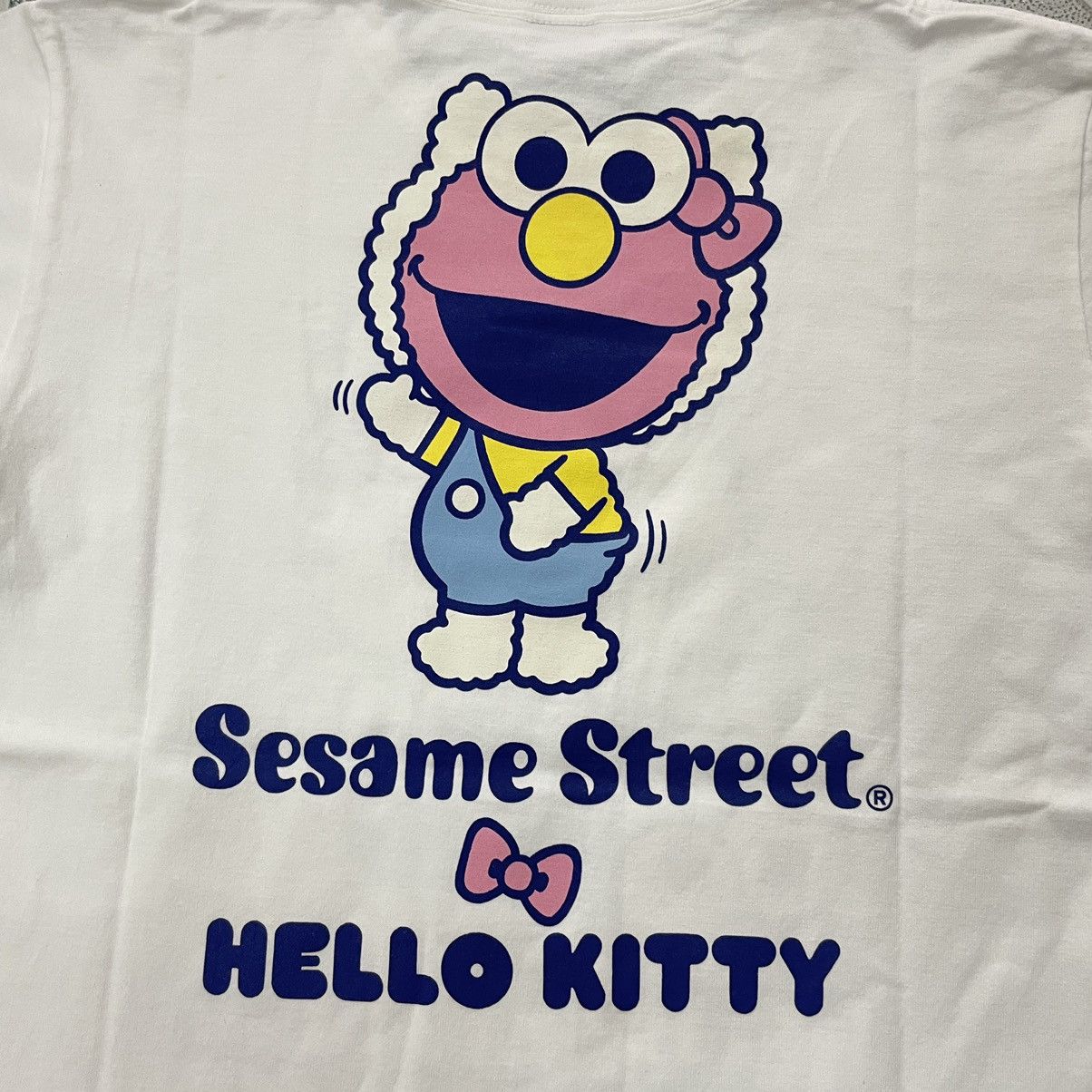 Anime Hello Kitty & Sesame Street Collab Tees Size US L / EU 52-54 / 3 - 5 Thumbnail