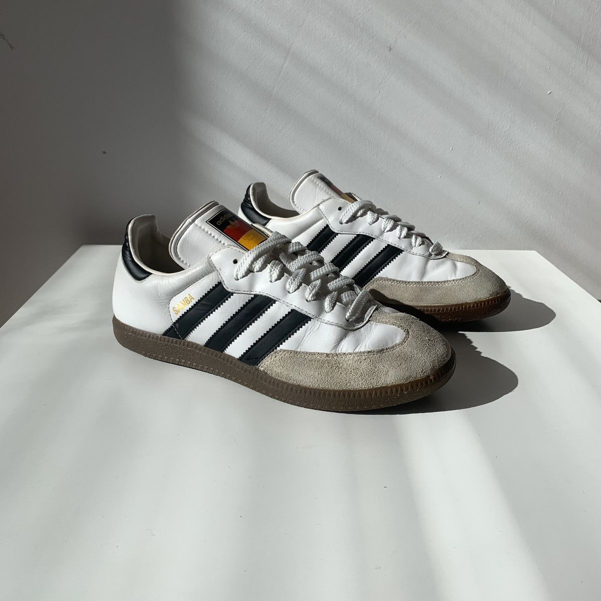 Adidas 2008 Adidas Samba Euro Germany White-Black Size US 7.5 / EU 40-41 - 13 Thumbnail