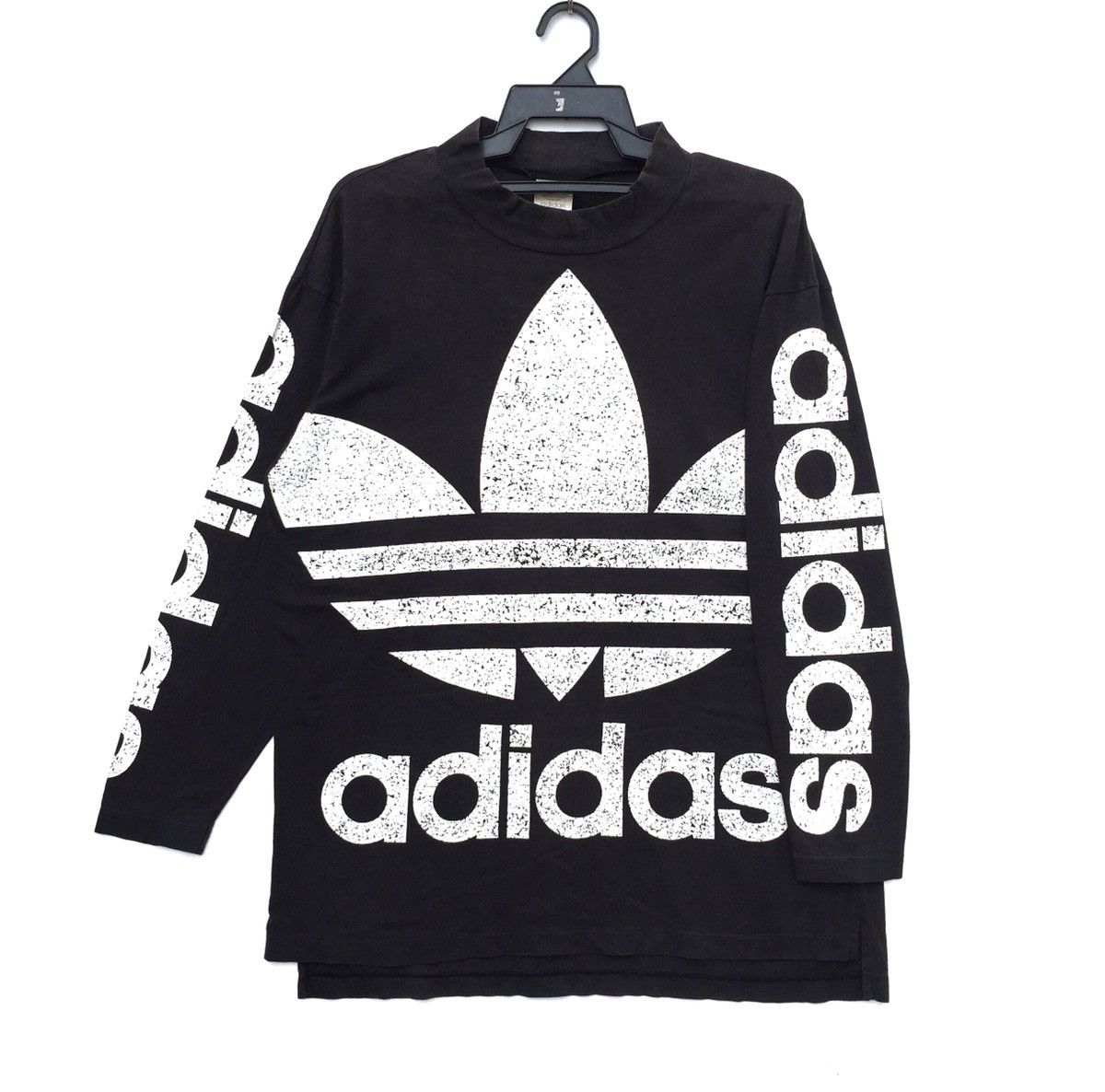 Adidas × Vintage Vintage 90s Adidas Trefoil Big Logo Spell Out T-shirt Swag Size US M / EU 48-50 / 2 - 1 Thumbnail