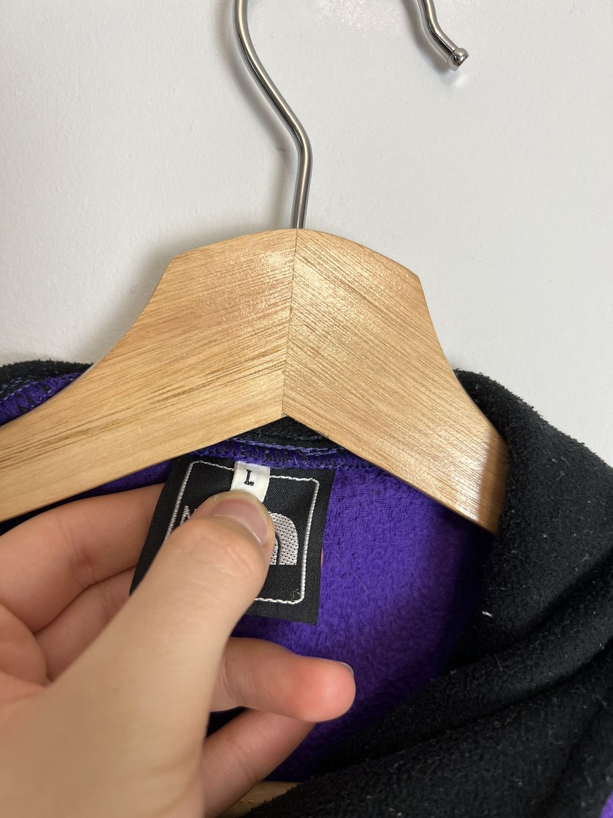 The North Face Rare Vintage 90s the north face purple fleece jacket Hype Size US L / EU 52-54 / 3 - 5 Thumbnail
