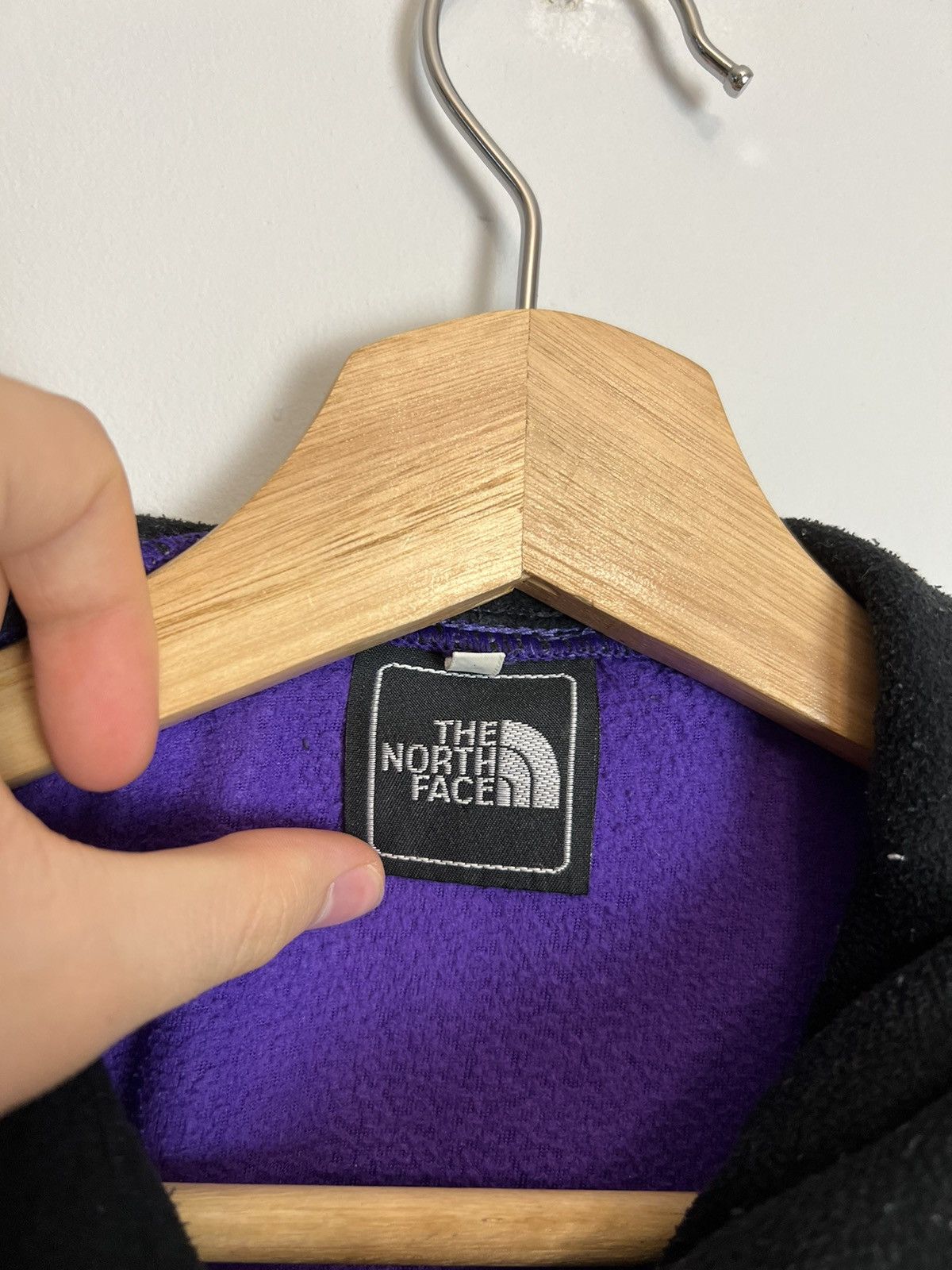 The North Face Rare Vintage 90s the north face purple fleece jacket Hype Size US L / EU 52-54 / 3 - 4 Thumbnail