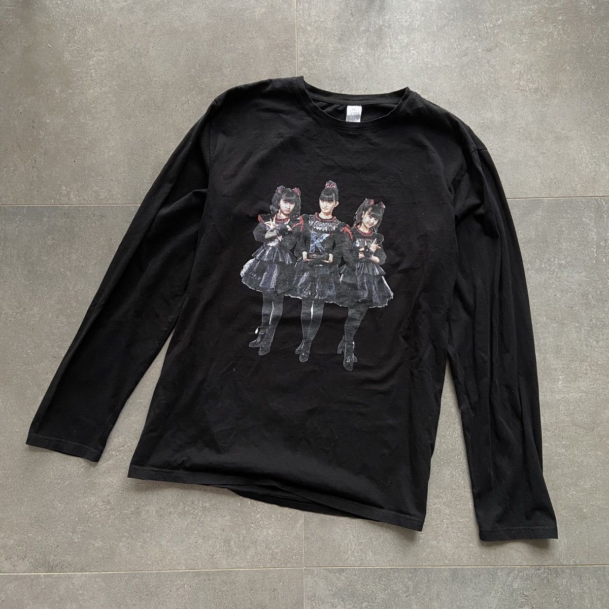 Band Tees × Japanese Brand Babymetal japanese metal rock tee Size US XL / EU 56 / 4 - 1 Thumbnail