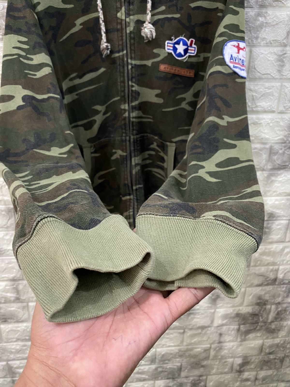 Avirex Avirex Camo Hoodies Sweater Size US L / EU 52-54 / 3 - 15 Thumbnail