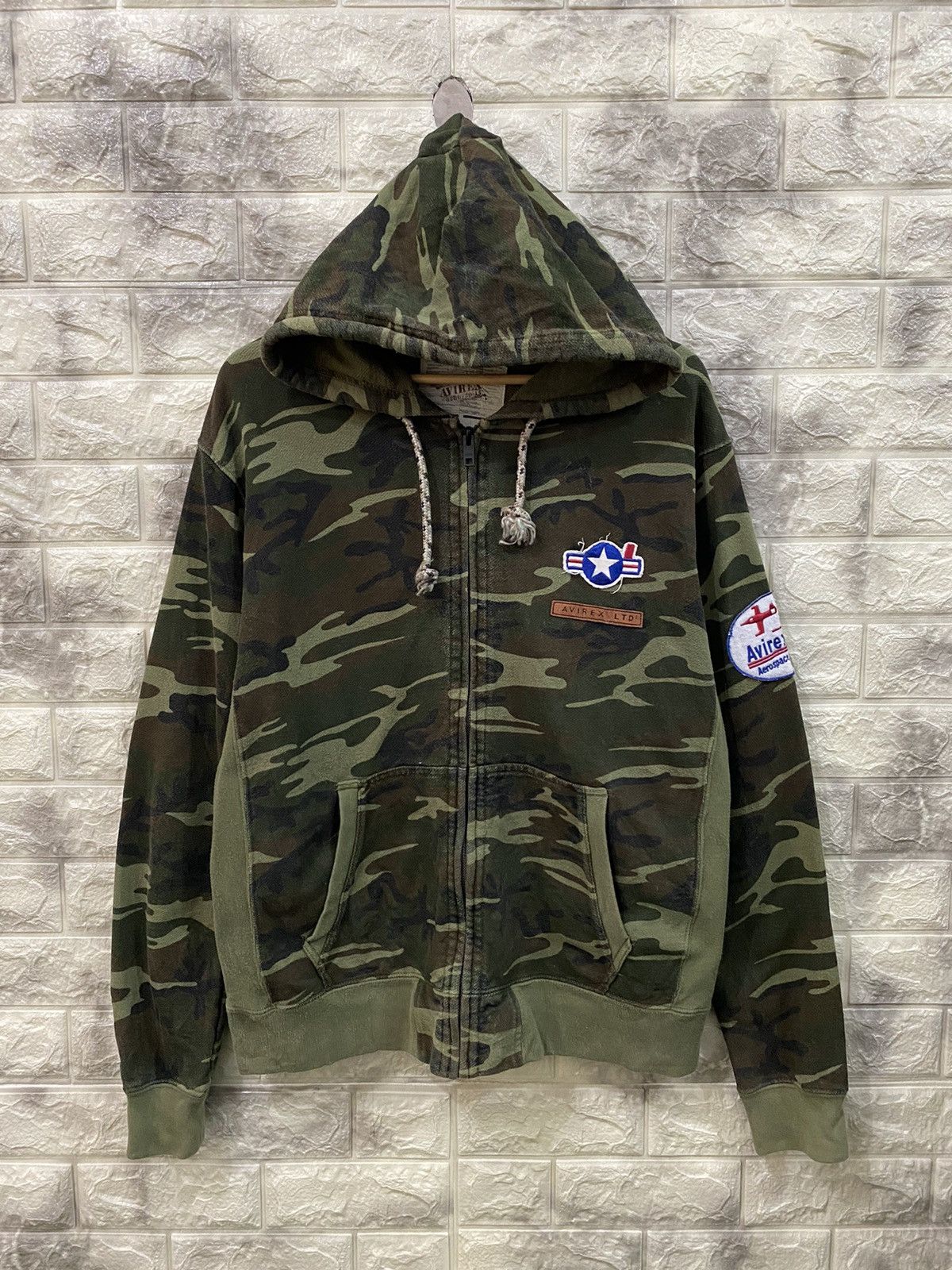 Avirex Avirex Camo Hoodies Sweater Size US L / EU 52-54 / 3 - 1 Thumbnail