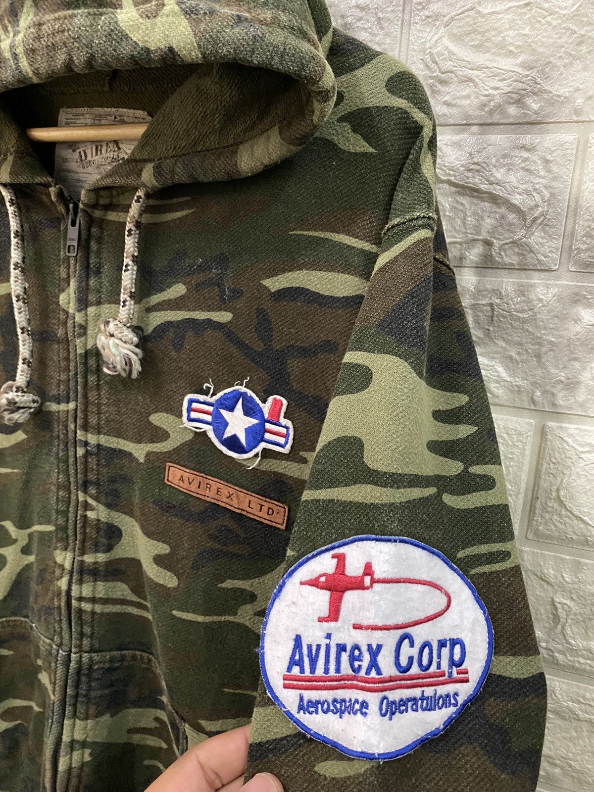 Avirex Avirex Camo Hoodies Sweater Size US L / EU 52-54 / 3 - 5 Thumbnail