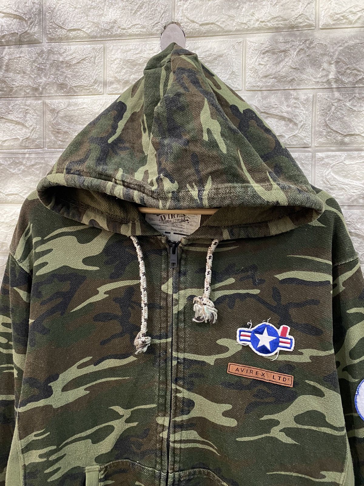 Avirex Avirex Camo Hoodies Sweater Size US L / EU 52-54 / 3 - 4 Thumbnail