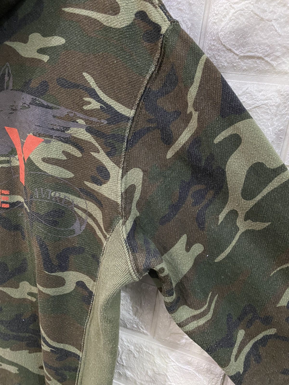 Avirex Avirex Camo Hoodies Sweater Size US L / EU 52-54 / 3 - 12 Thumbnail
