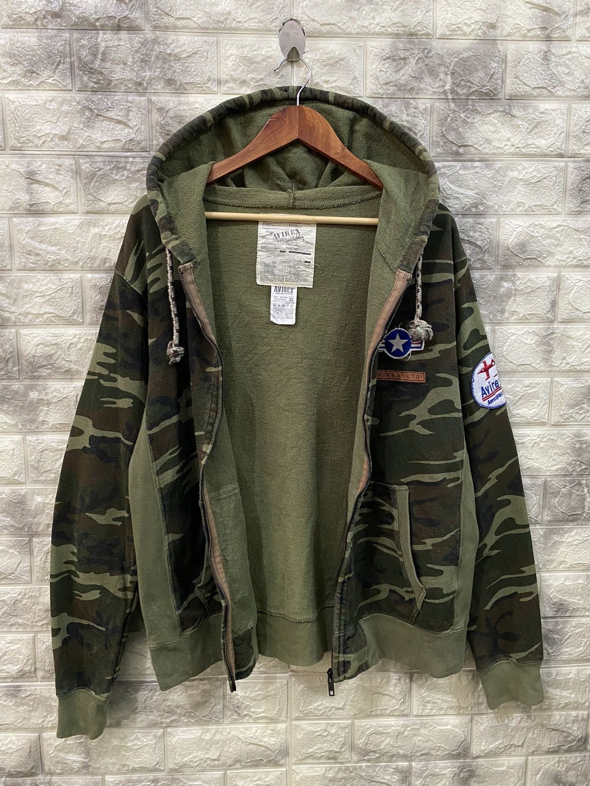 Avirex Avirex Camo Hoodies Sweater Size US L / EU 52-54 / 3 - 7 Thumbnail