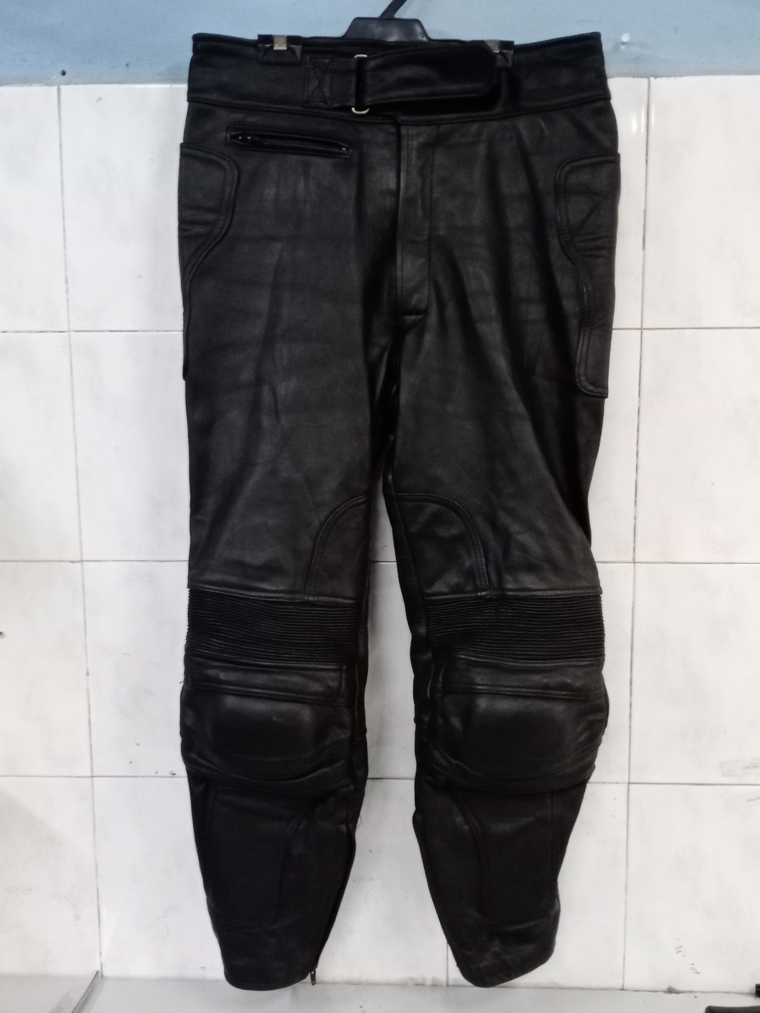 Designer × Leather tobel world fashion for tasty rider(full leather) Size US 34 / EU 50 - 2 Thumbnail