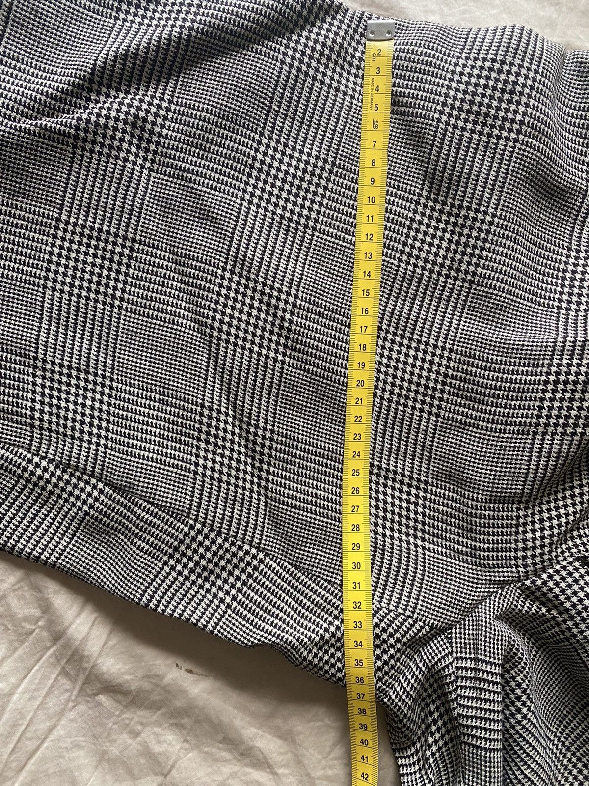 Gucci Gucci wide leg checked trouser as worn by Harry styles Size US 32 / EU 48 - 14 Thumbnail