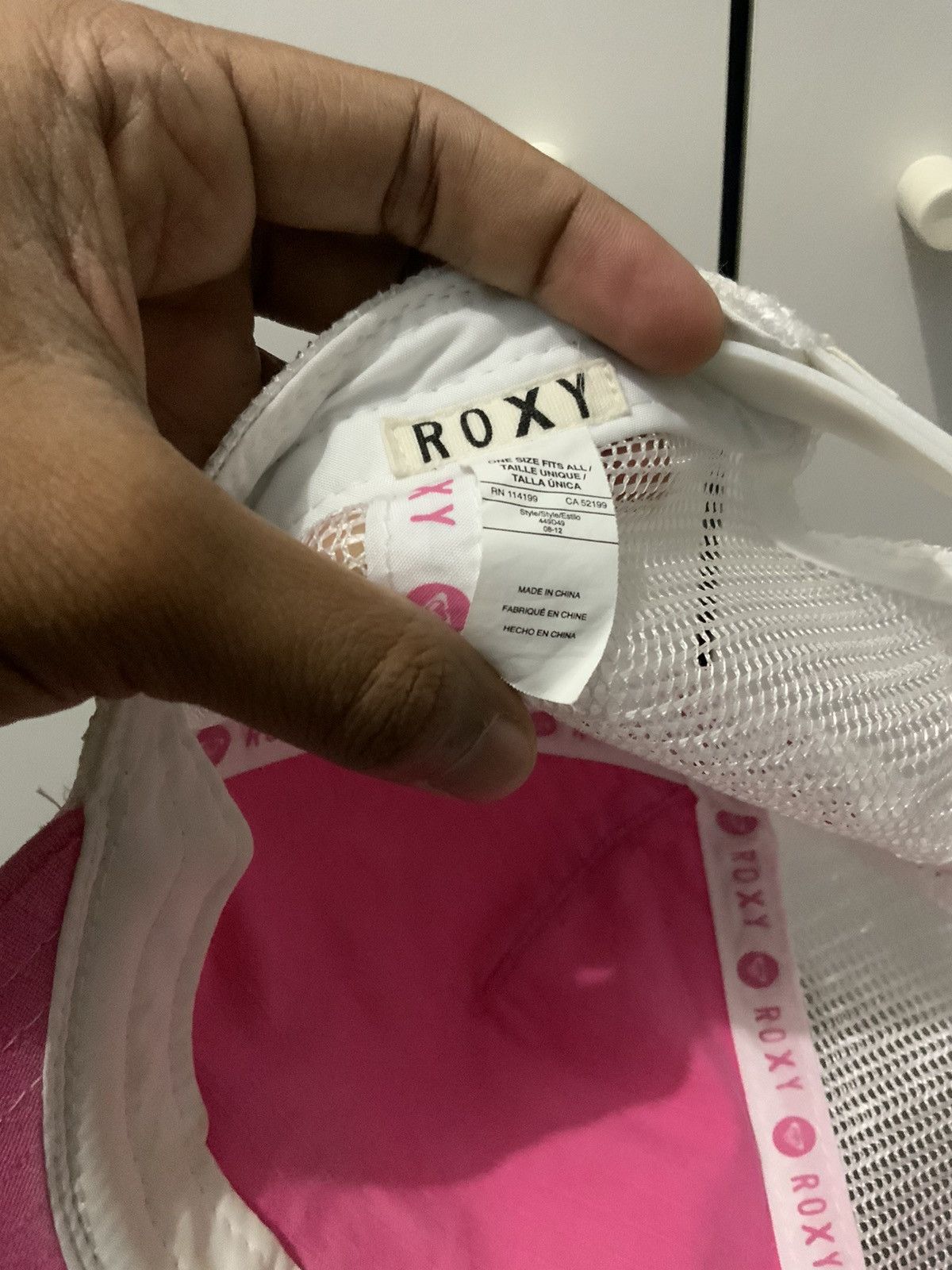 Japanese Brand ROXY Surf Faded Pinky Trucker Hat Size ONE SIZE - 14 Thumbnail