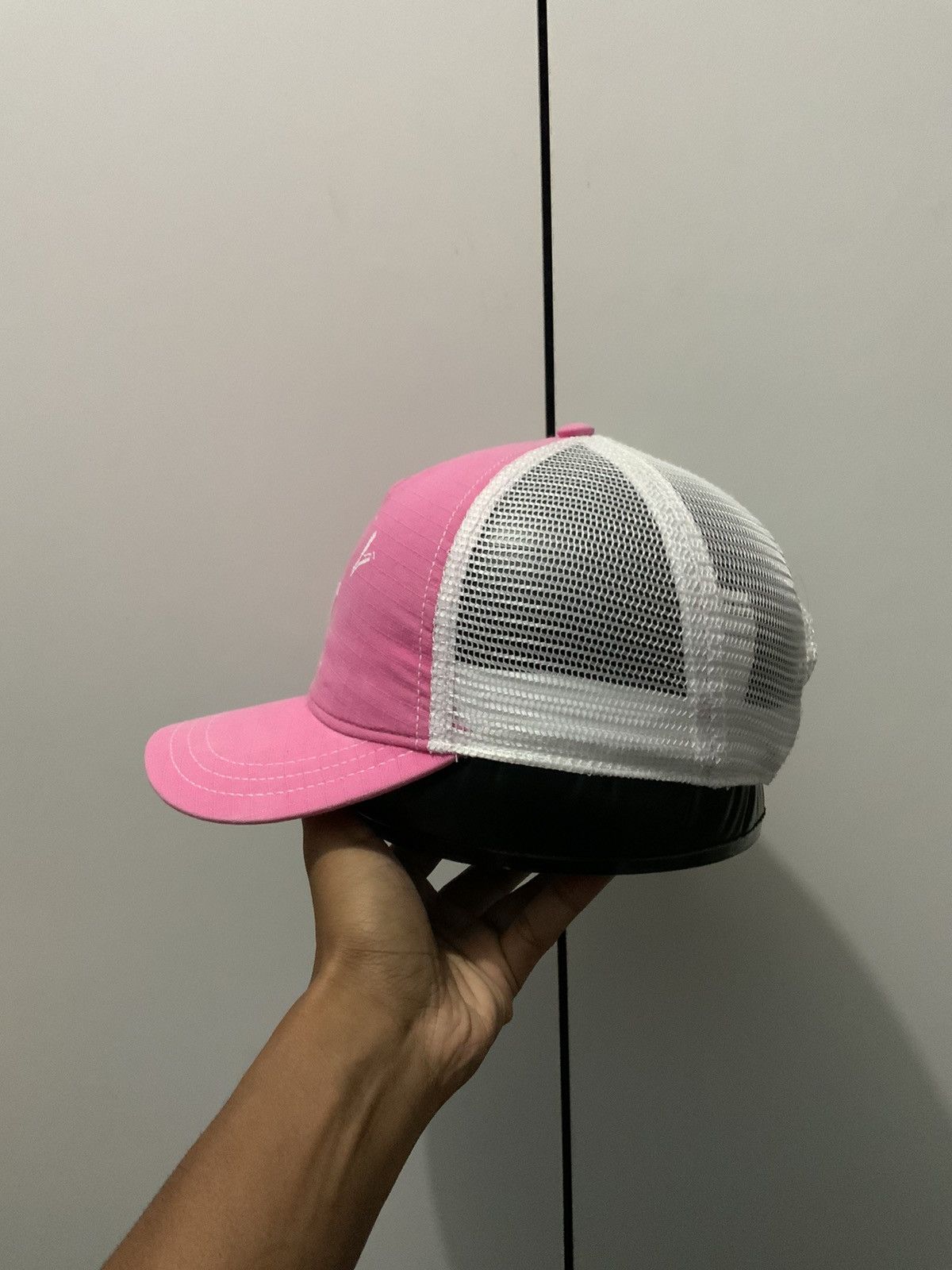Japanese Brand ROXY Surf Faded Pinky Trucker Hat Size ONE SIZE - 4 Thumbnail