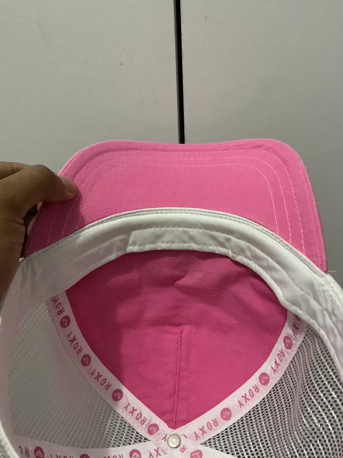 Japanese Brand ROXY Surf Faded Pinky Trucker Hat Size ONE SIZE - 10 Thumbnail