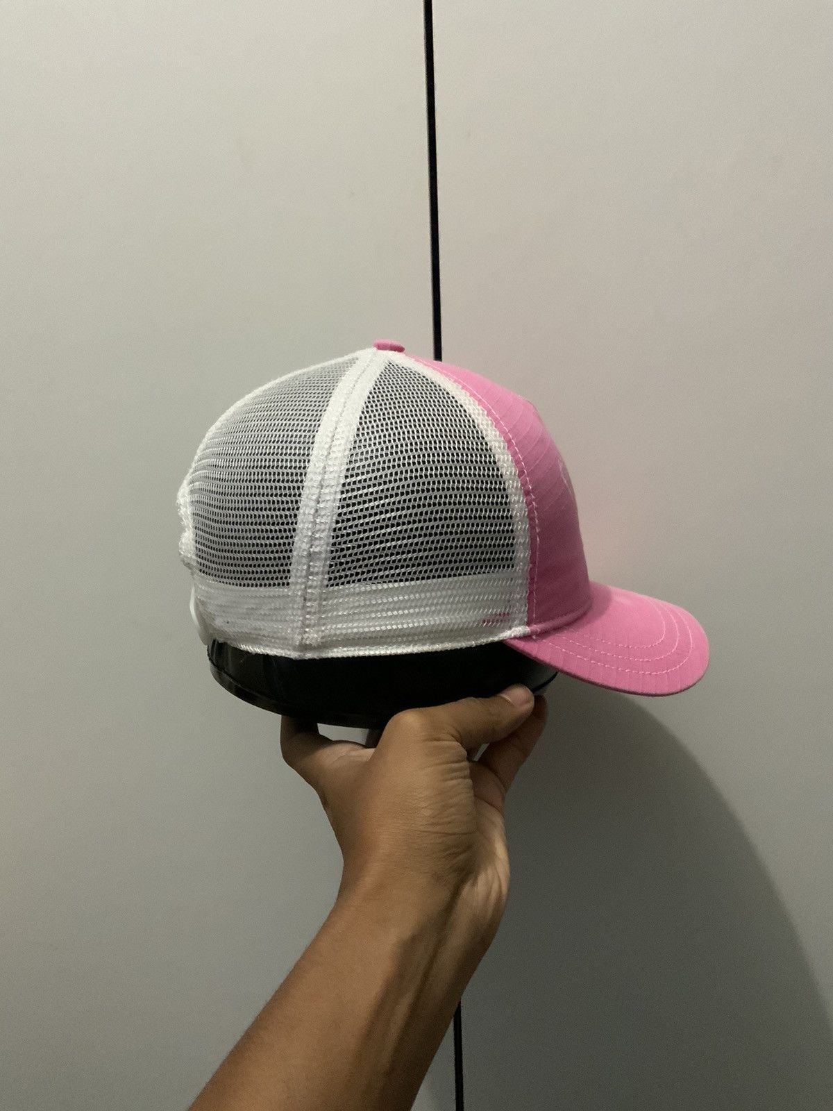 Japanese Brand ROXY Surf Faded Pinky Trucker Hat Size ONE SIZE - 5 Thumbnail