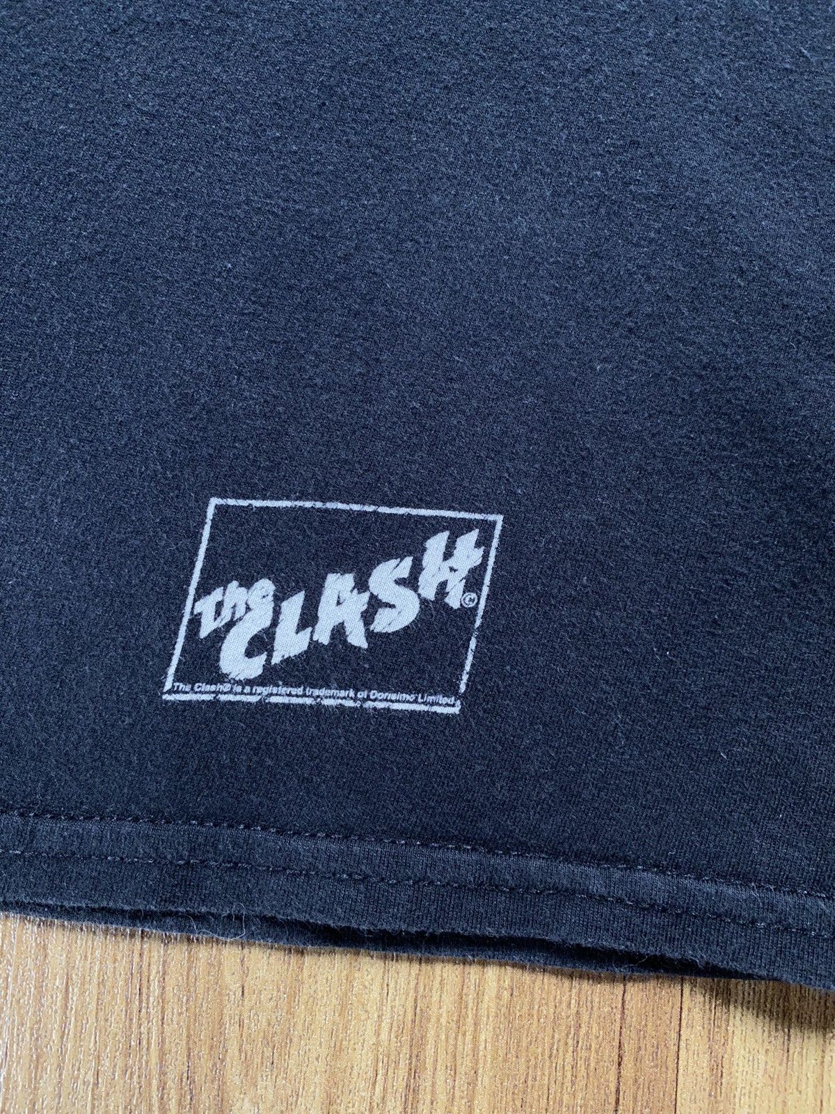 Band Tees Vintage Y2K The Clash London Calling T Shirt Pistols Ramones Size US M / EU 48-50 / 2 - 5 Thumbnail