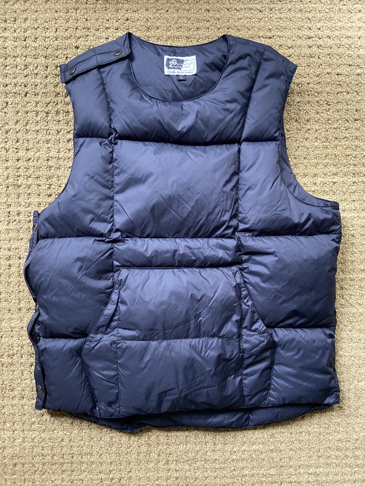 エンジニアードガーメンツDOWN BODY VEST