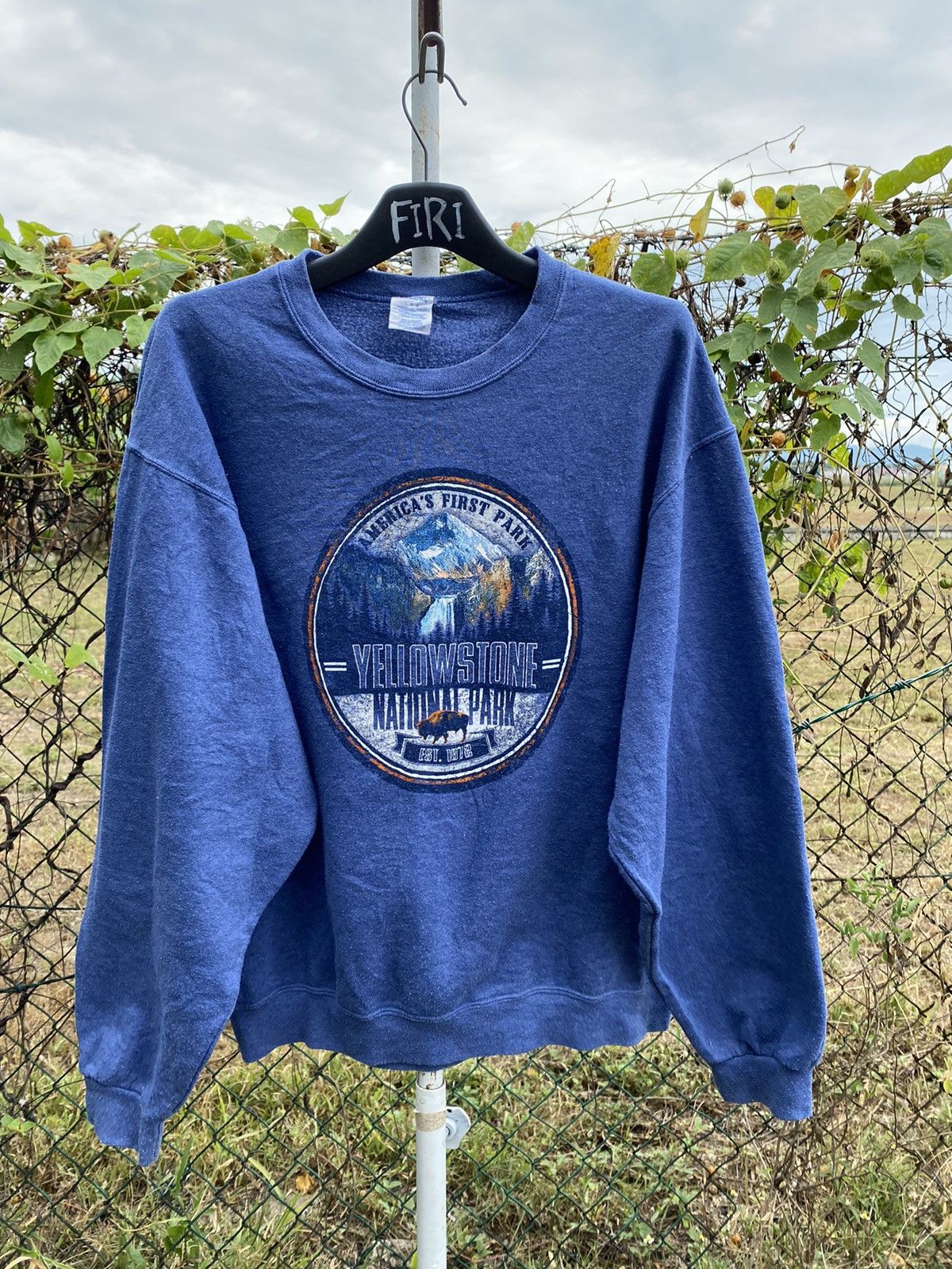 Jerzees × Vintage Vtg YellowStone National Park Sweater Size US L / EU 52-54 / 3 - 1 Thumbnail
