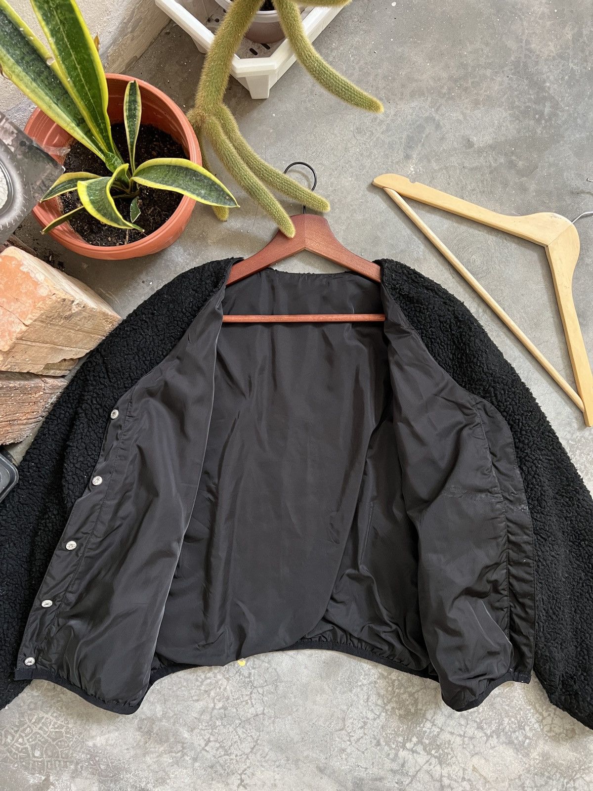 Japanese Brand VINTAGE🔥 Deep Pile Sherpa Riversible Snap Button Cardigan Size US L / EU 52-54 / 3 - 12 Thumbnail