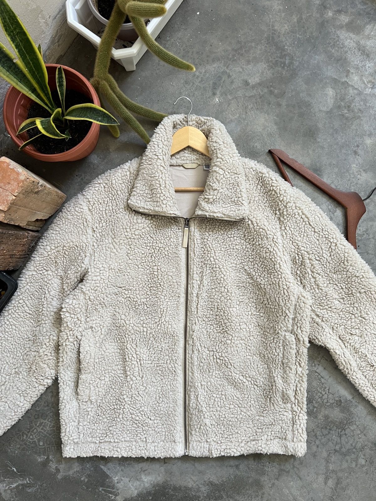 Japanese Brand × Lemaire × Uniqlo STEALS 🏴‍☠️🖤 Uniqlo UUUU DeeP Pile Sherpa Jacket Size US XL / EU 56 / 4 - 8 Thumbnail