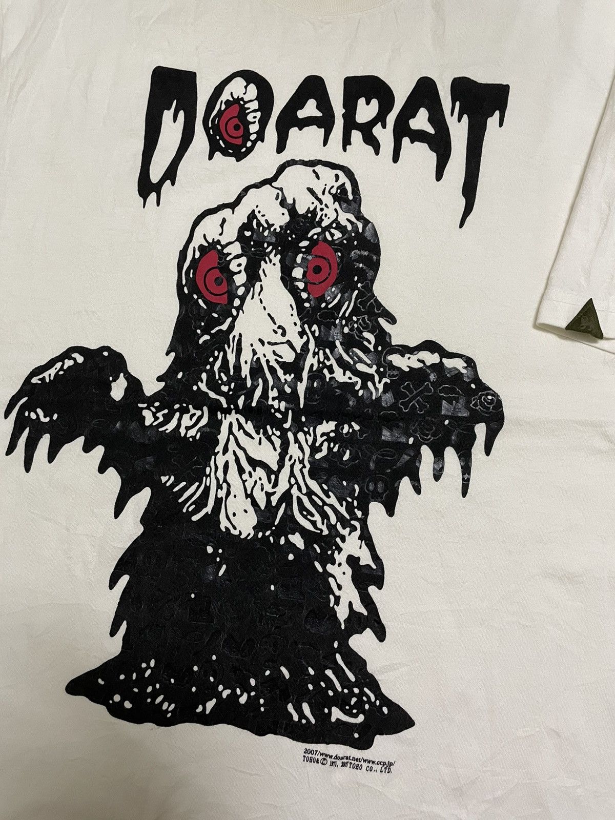 Vintage Vintage Doarat Skull Horor Design T-Shirt Size US L / EU 52-54 / 3 - 6 Thumbnail