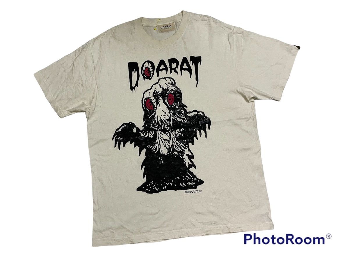 Vintage Vintage Doarat Skull Horor Design T-Shirt Size US L / EU 52-54 / 3 - 1 Thumbnail