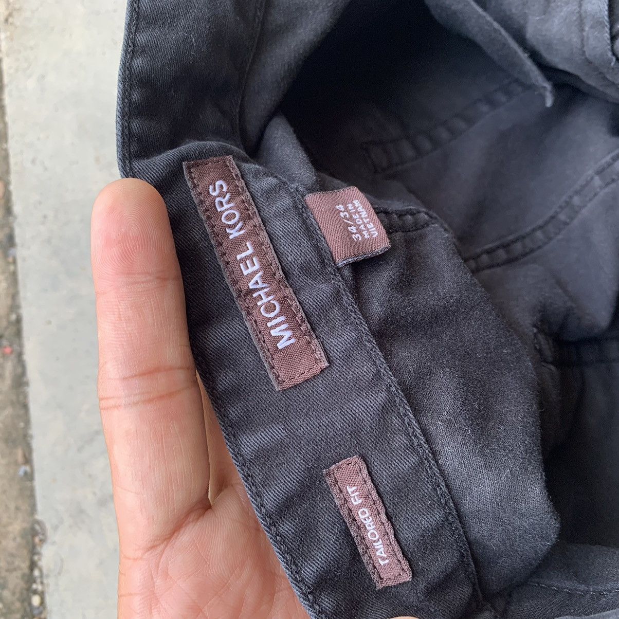 Michael Kors Michael Kors casual pants tailored fit Size US 34 / EU 50 - 10 Thumbnail