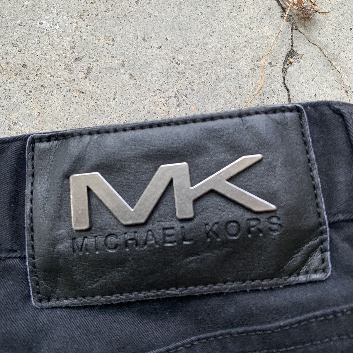 Michael Kors Michael Kors casual pants tailored fit Size US 34 / EU 50 - 4 Thumbnail