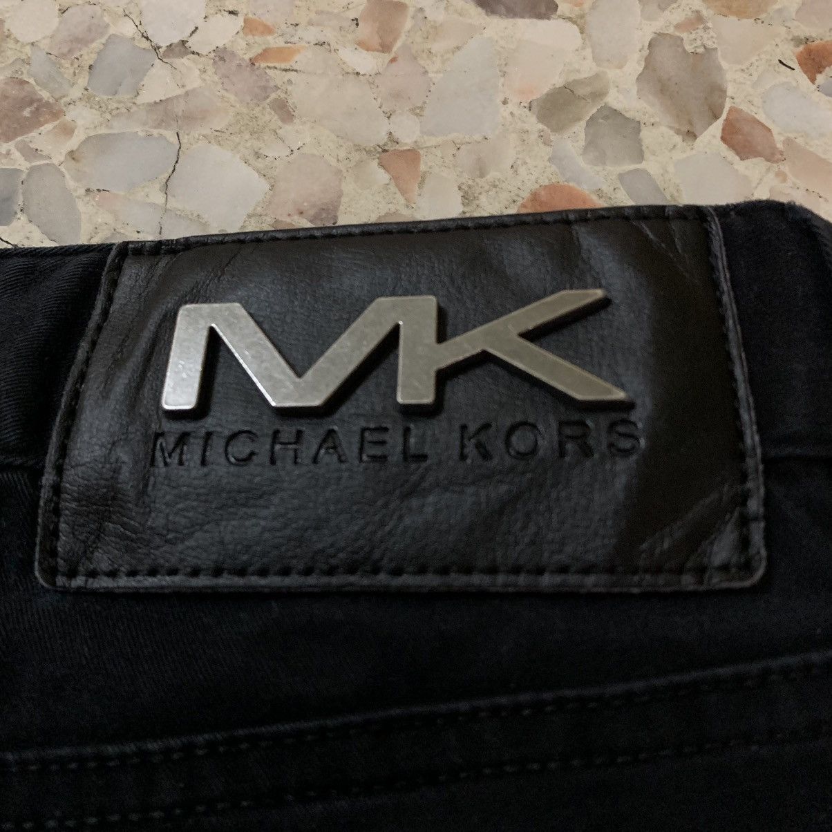 Michael Kors Michael Kors casual pants tailored fit Size US 34 / EU 50 - 14 Thumbnail