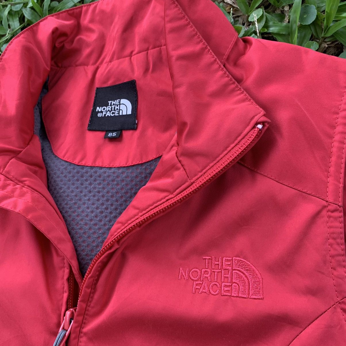 The North Face The North Face tank tops sleeveless jacket Size S / US 4 / IT 40 - 17 Thumbnail