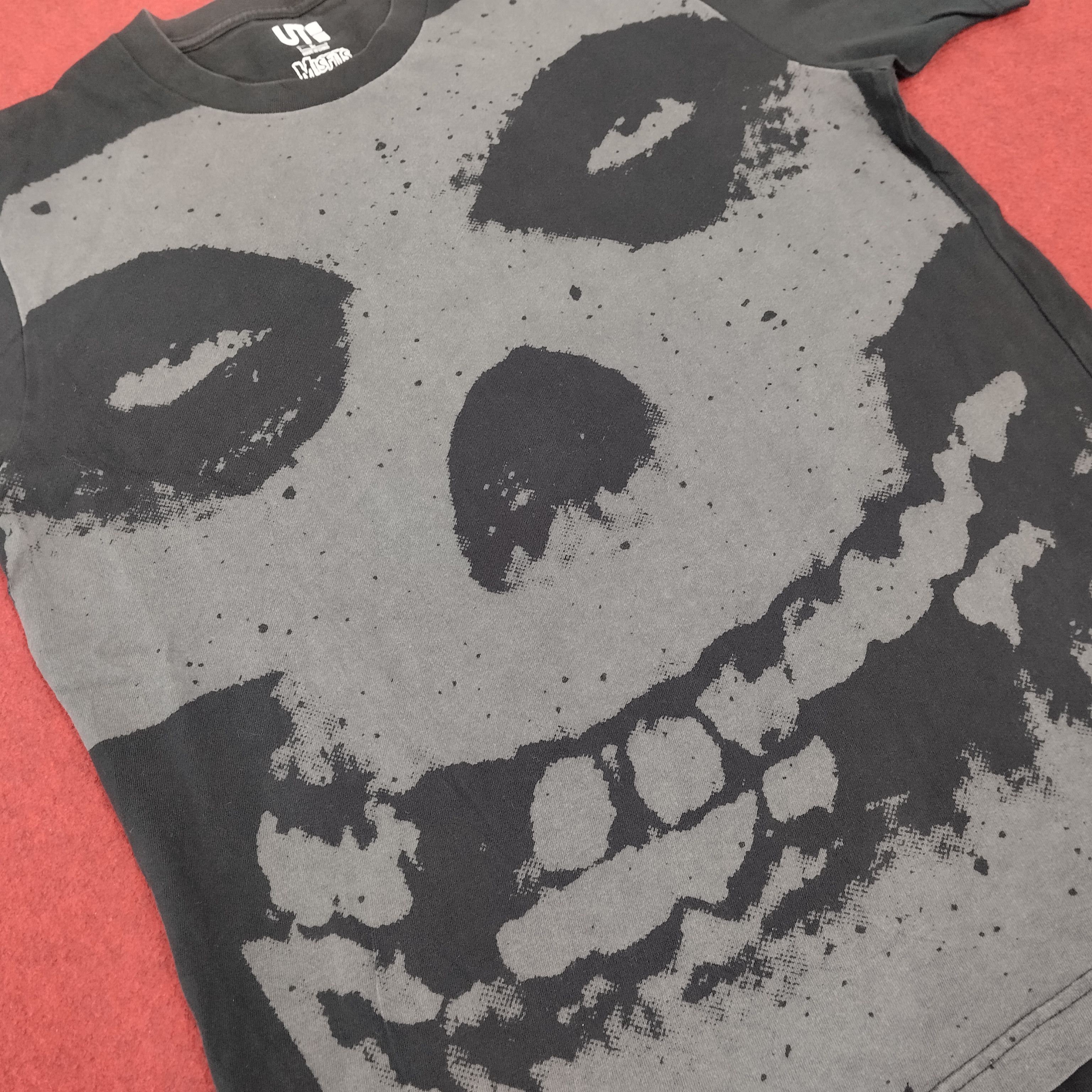 Japanese Brand × Misfits Uniqlo x Misfits American Metal Punk Band Tshirt Size US L / EU 52-54 / 3 - 2 Thumbnail