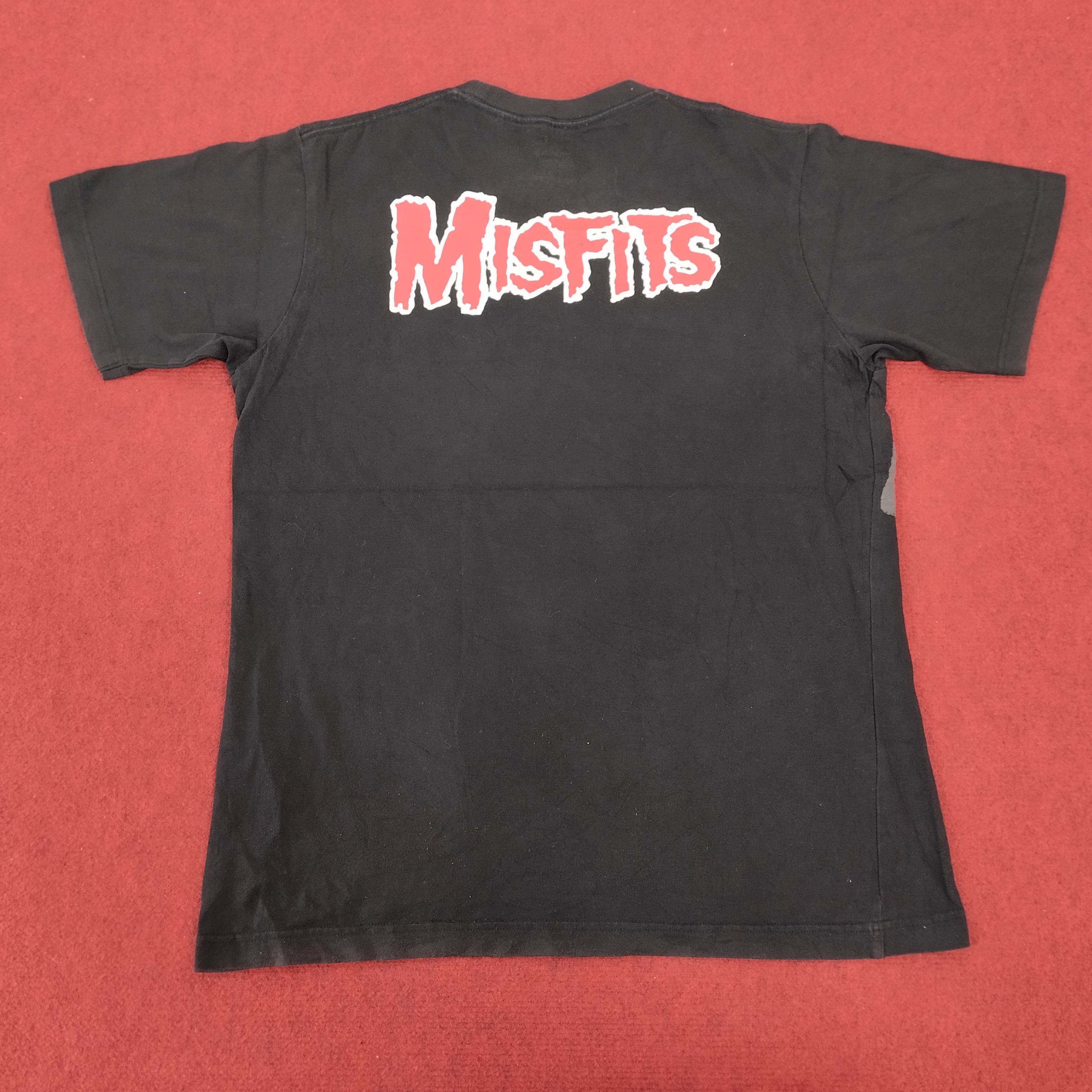 Japanese Brand × Misfits Uniqlo x Misfits American Metal Punk Band Tshirt Size US L / EU 52-54 / 3 - 3 Thumbnail