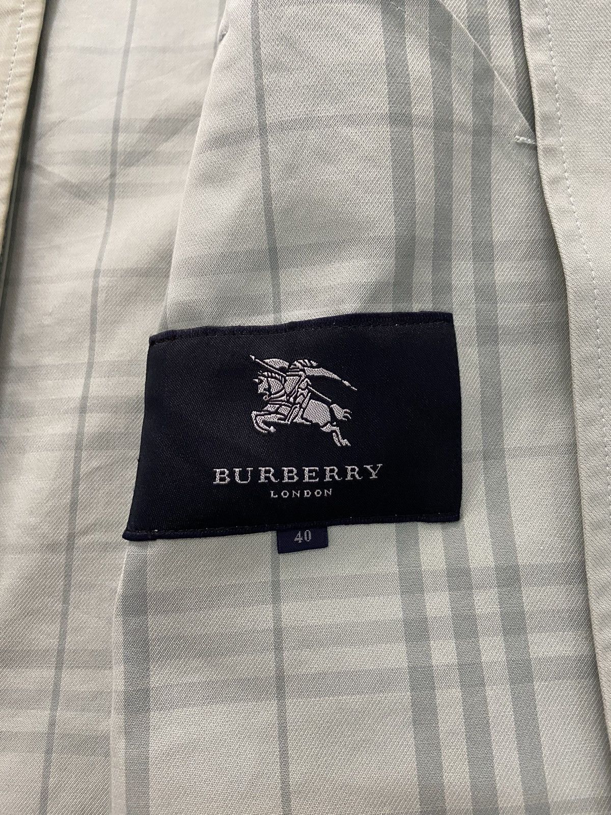 Burberry × Vintage Vintage Burberry London overcoat Size US M / EU 48-50 / 2 - 10 Thumbnail