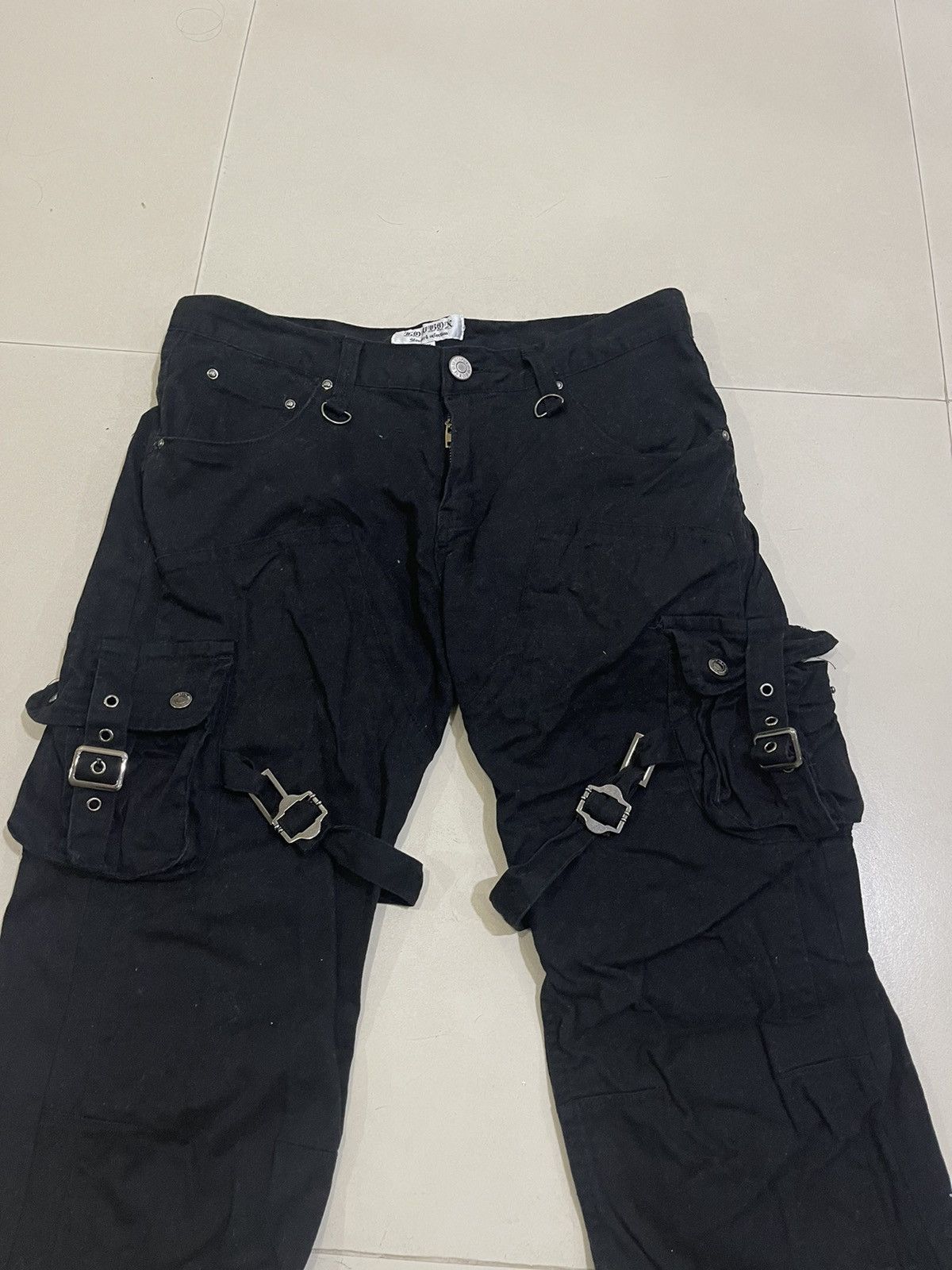 Japanese Brand ANARCHY BLACK BONDAGE LOW RISE PUNK STYLE SEDITIONARIES Size US 32 / EU 48 - 4 Thumbnail